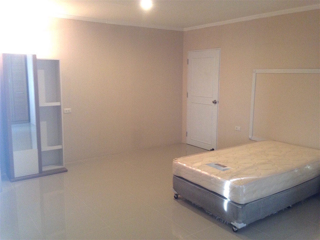 ให้เช่าคอนโด The Waterford Park Sukhumvit 53 (เดอะ วอเตอร์ฟอร์ด พาร์ค สุขุมวิท 53) 3 ห้องนอน