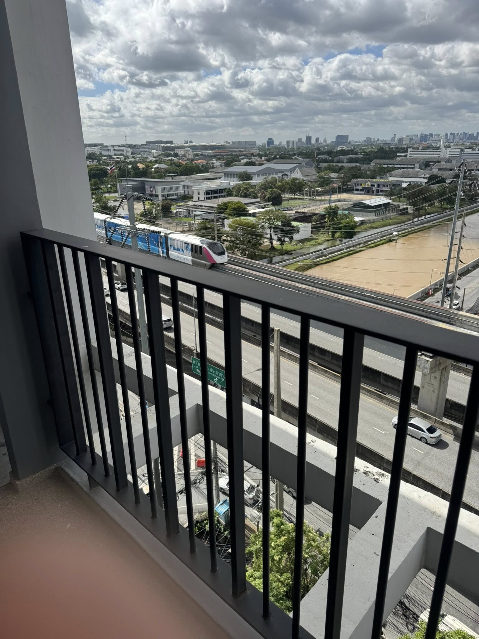 🏡 ให้เช่าคอนโด กรีเน่ แจ้งวัฒนะ – เมืองทอง / For Rent Condo Grene Chaengwattana – Muang Thong