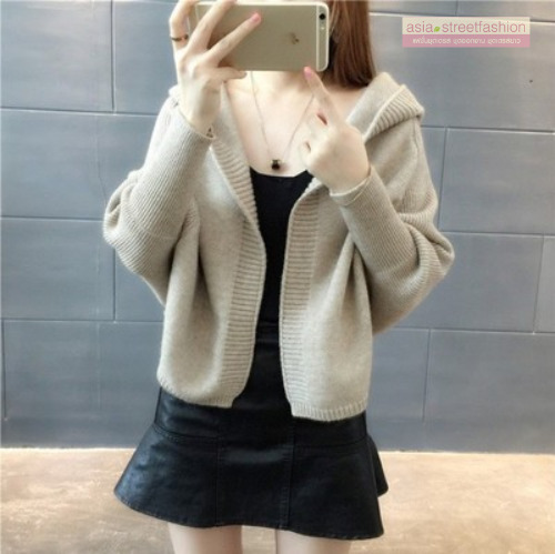 เสื้อคลุมกันหนาว ไหมพรมถัก ตัวสั้นมีฮู๊ด มีให้เลือกหลายสี พร้อมส่ง สีดำ