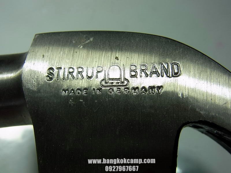 ค้อนหงอนเยอรมัน ตรา ระฆัง STIRRUP ด้ามไม้เดิมๆ Made in Germany ใหม่เก่าเก็บ หายากครับ
