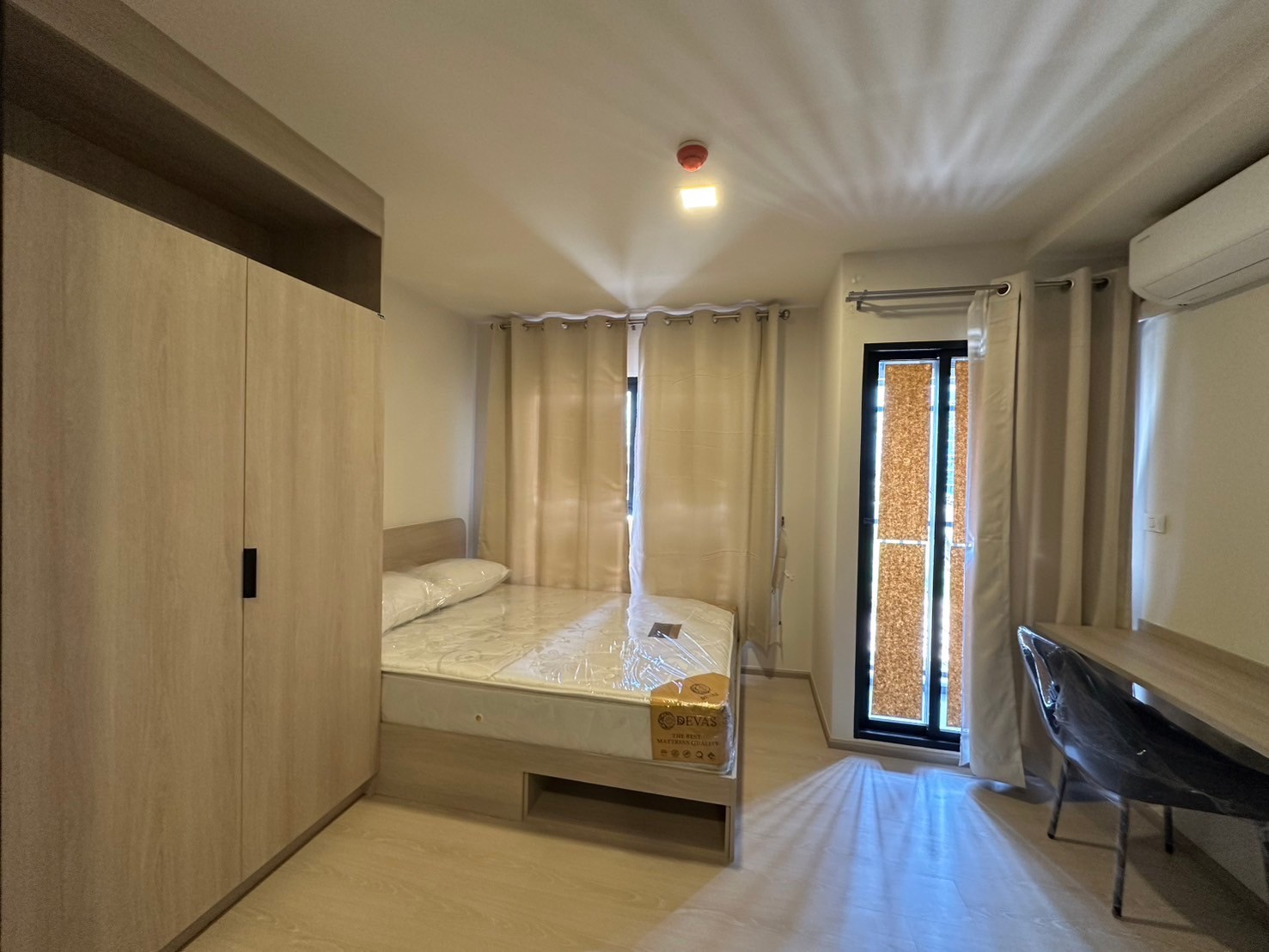 ให้เช่าคอนโด d condo shine rangsit ดีคอนโด ชายน์ รังสิต 1 ห้องนอน 1 ห้องน้ำ ขนาด 26 ตรม (มี 2 ห้องติดกันห้อง 65-66 )