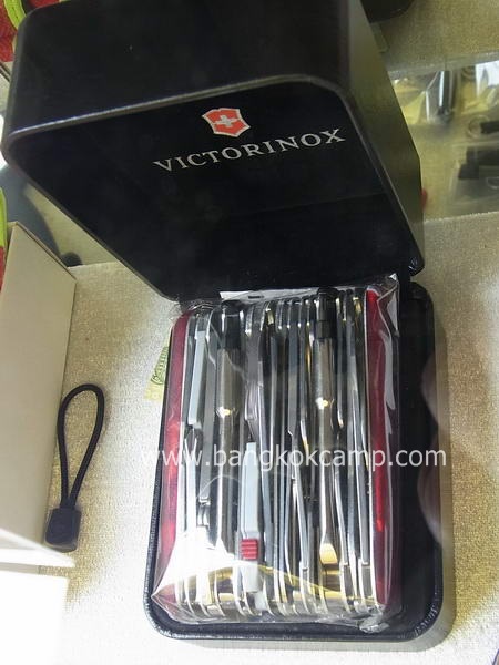 มีดพับอเนกประสงค์ Victorinox รุ่น SWISSCHAMP XAVT