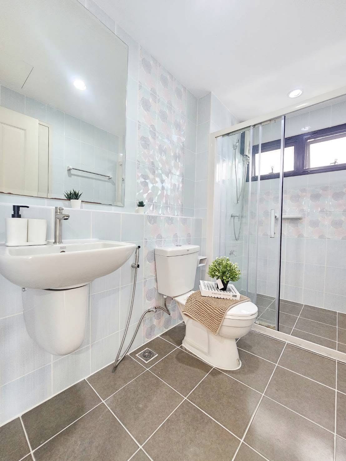 ขายคอนโด ฮอลล์มาร์ค งามวงศ์วาน / For Sale Hallmark Ngamwongwan (English below)