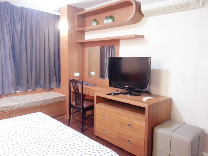 ให้เช่าคอนโด 49 Plus (49 พลัส ซอย สุขุมวิท 49 ) 3 ห้องนอน 2 ห้องน้ำ ขนาด: 104 ตร.ม.