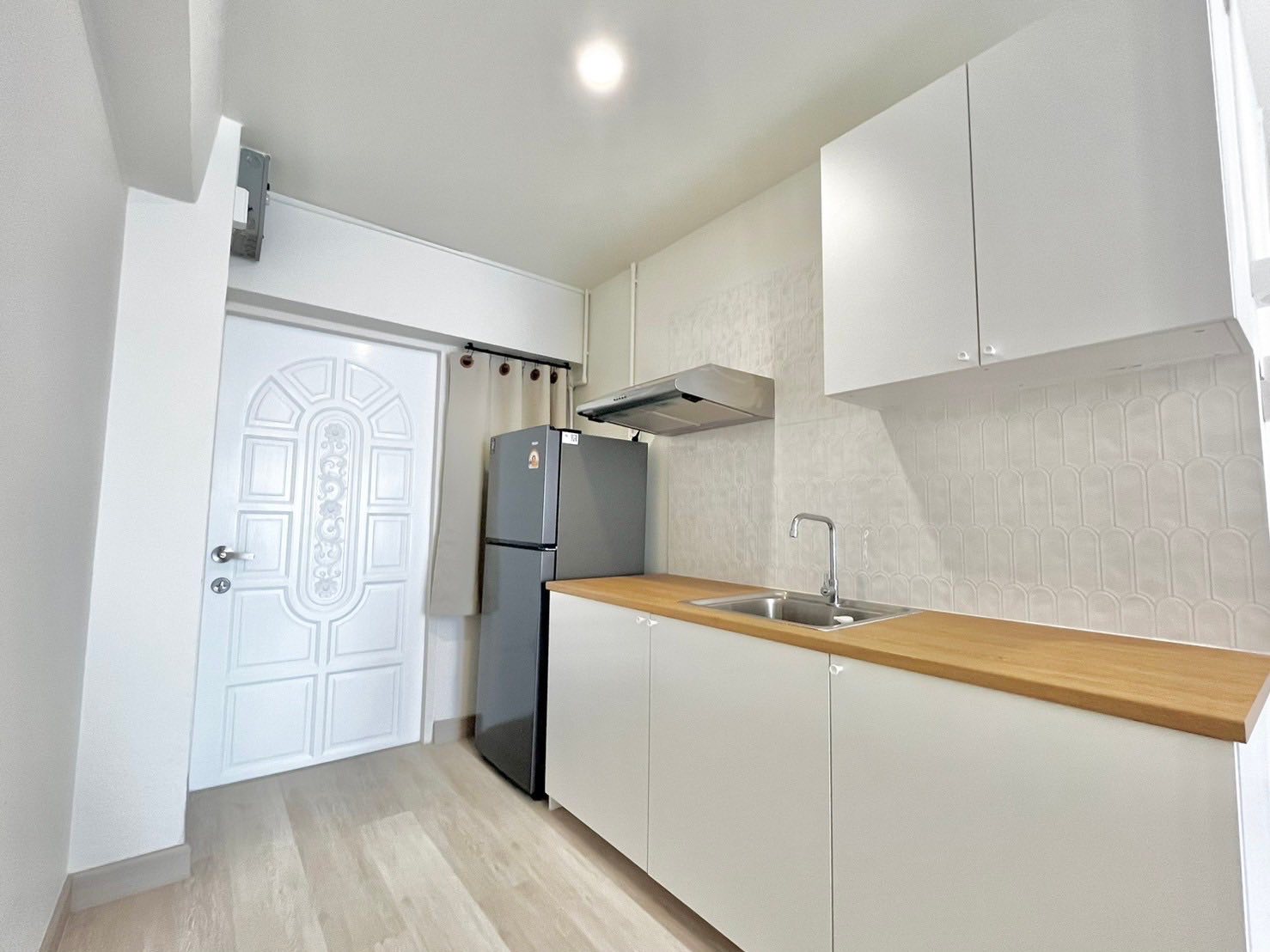 ให้เช่าคอนโด ทองหล่อ ทาวเวอร์ / For Rent Thonglor Tower (English below)