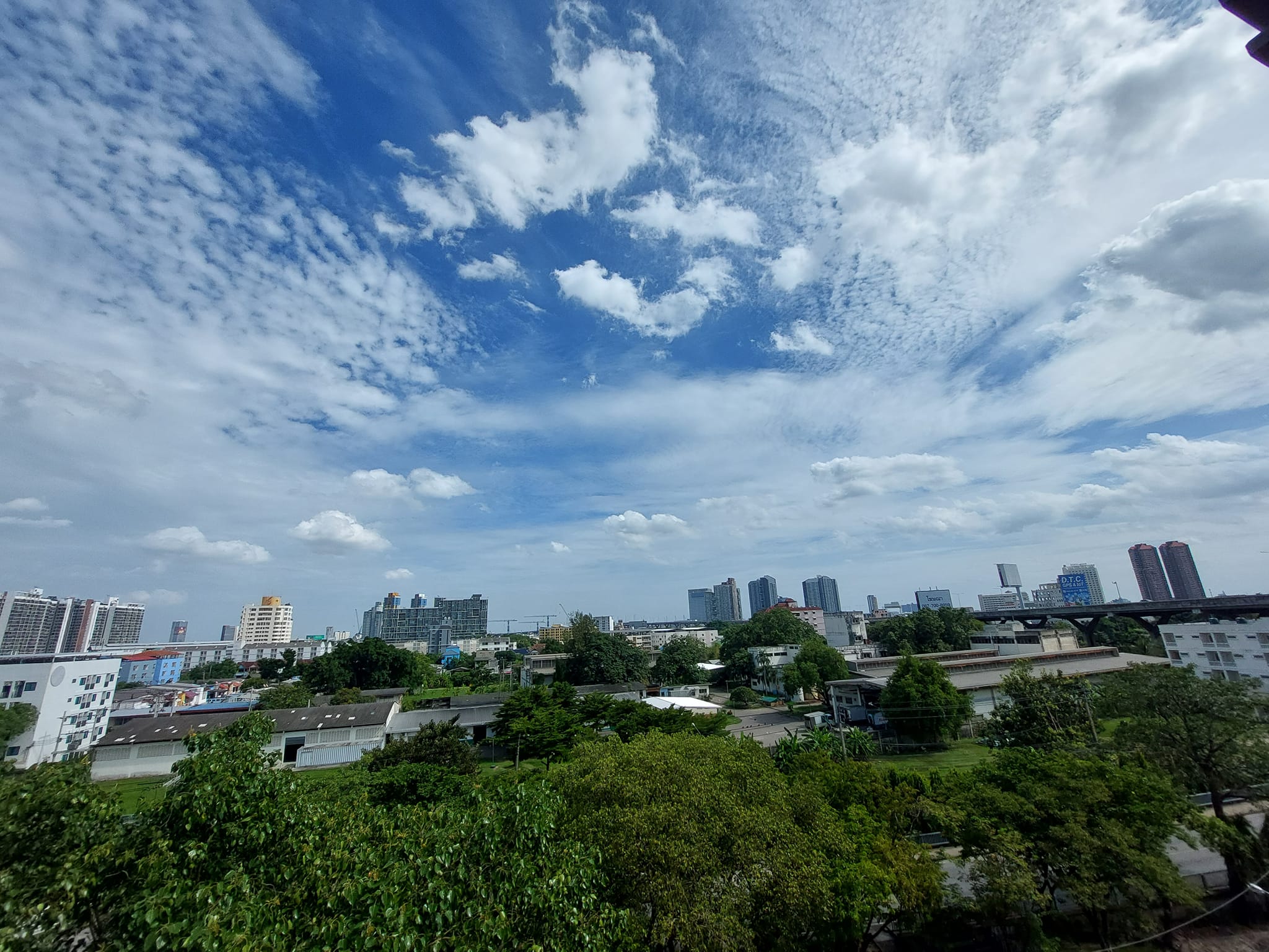 ให้เช่าคอนโด ELIO DEL RAY Sukhumvit 64 เอลลิโอ เดล เรย์ สุขุมวิท 64 คอนโดสไต์รีสอร์ท 1 ห้องนอน 1 ห้องครัว (แยกครัวชัดเจน)