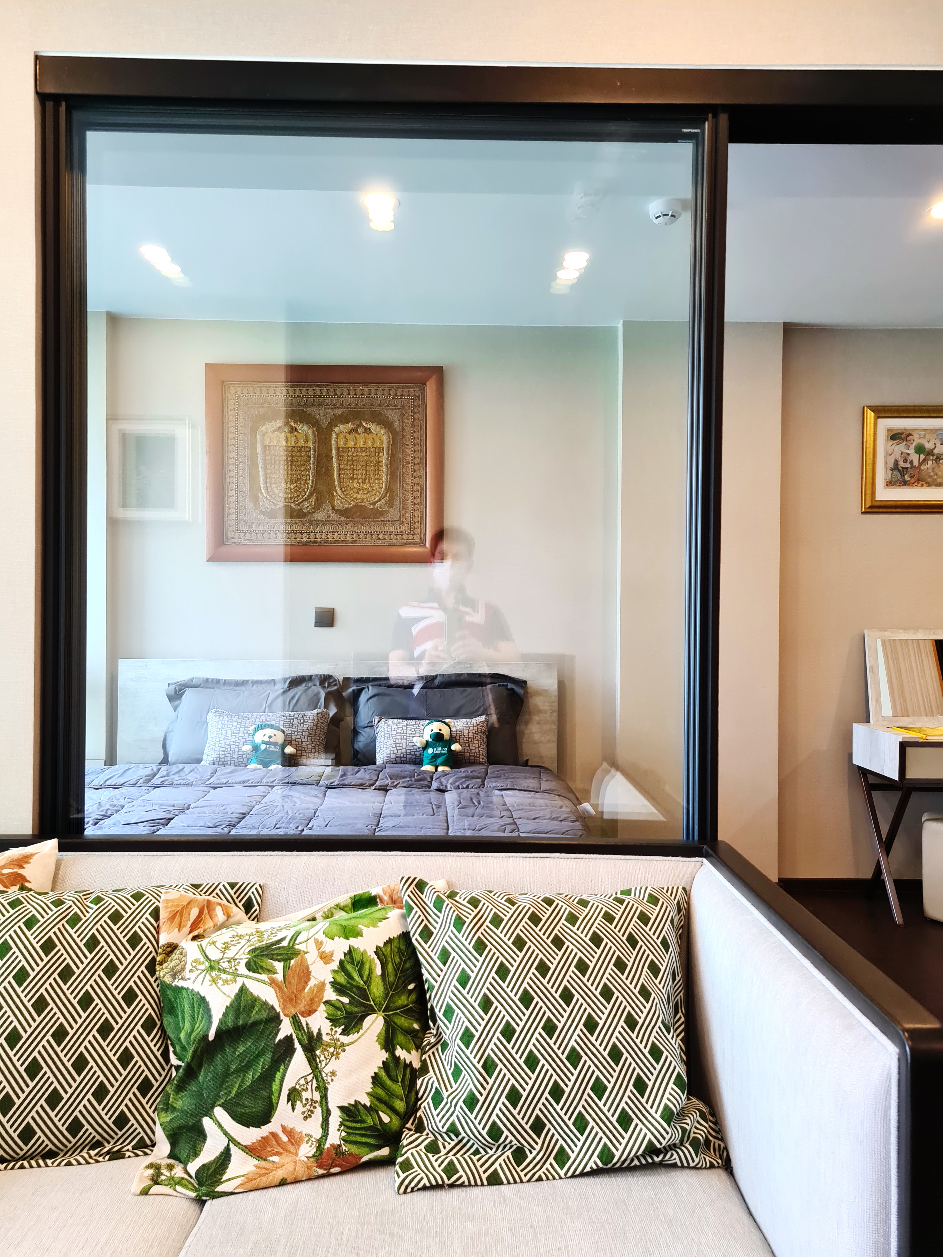 ขาย / เช่าคอนโด Na Vara Residence (ณ วรา เรสซิเดนซ์) หลังสวน(Freehold) ชั้นเพนท์เฮ้าส์ พร้อมเฟอร์นิเจอร์พรีเมียมครบชุด