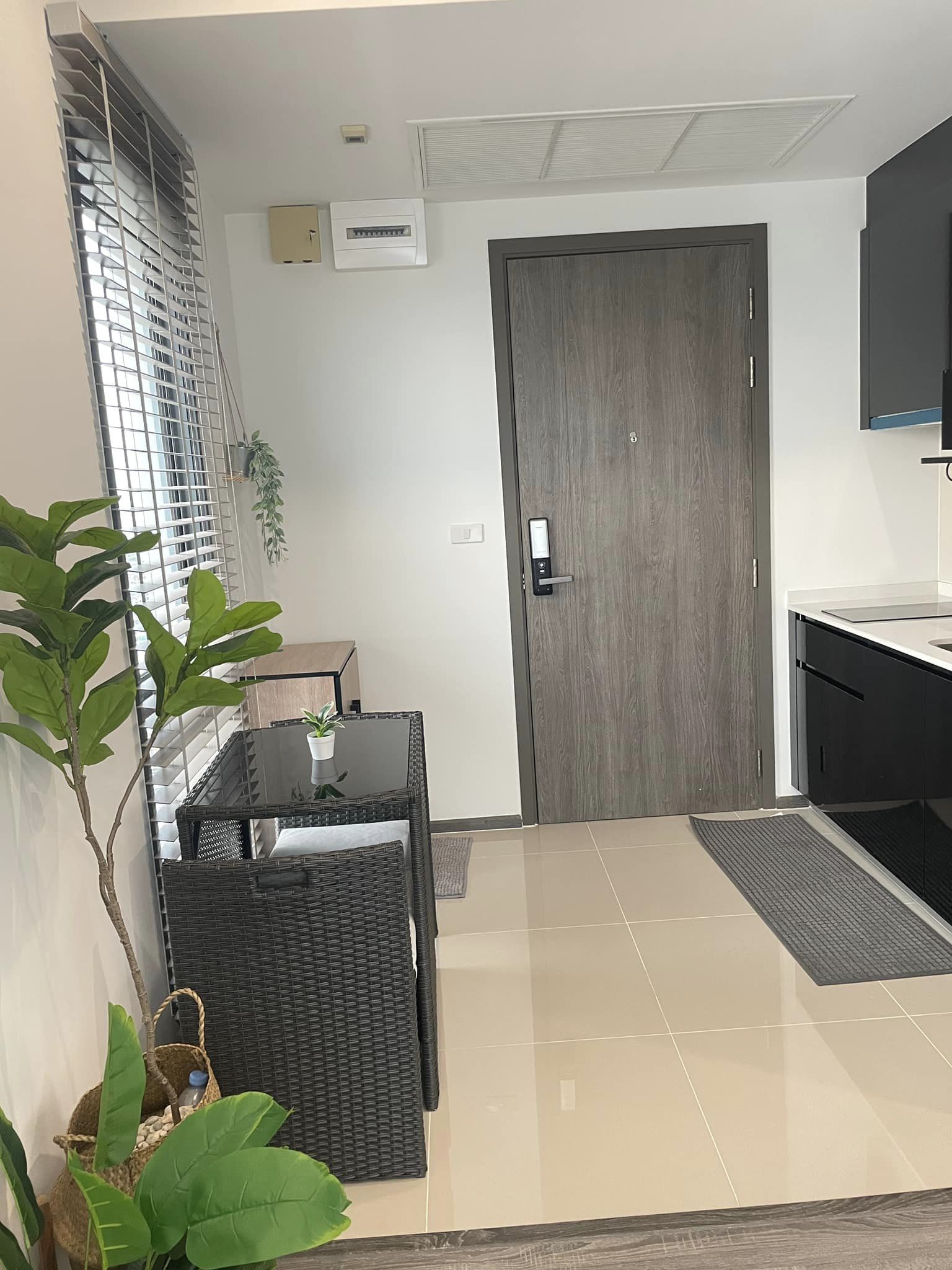 ให้เช่าห้องใหม่ไม่เคยมีใครอยู่ คอนโด The Rich Sathorn - Taksin (เดอะริช สาทร - ตากสิน) 1 ห้องนอน