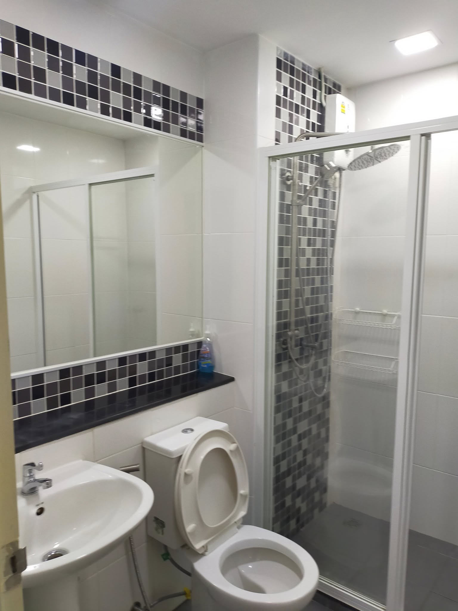 🏢 ให้เช่าคอนโด รีเจ้นท์ โฮม 18 แจ้งวัฒนะ-หลักสี่ (Regent Home 18 Changwattana-Laksi)| ห้องกั้นสัดส่วน เฟอร์ครบ