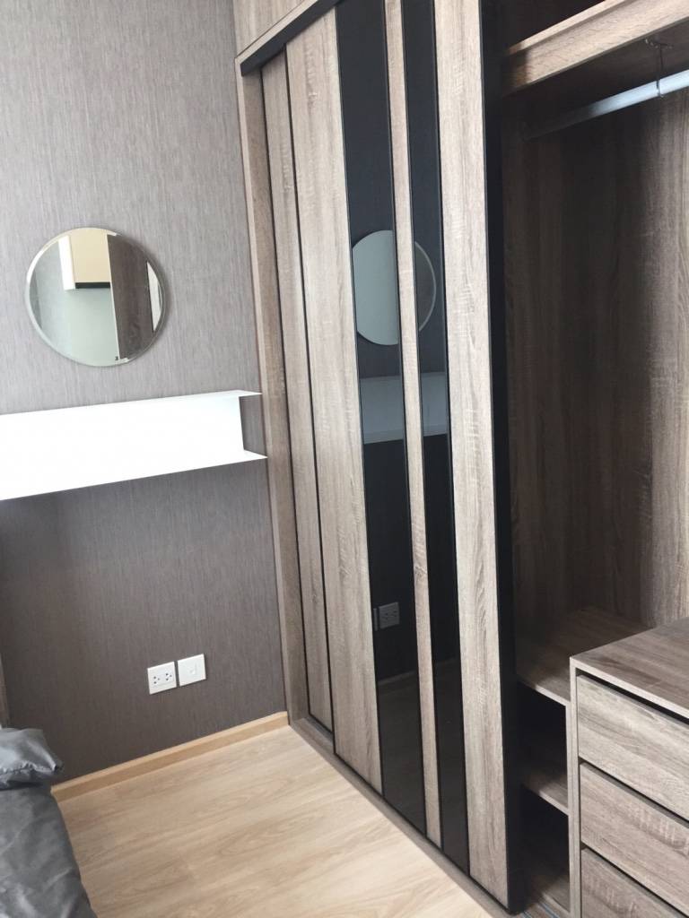 ให้เช่าคอนโด Noble Revolve Ratchada 1 : โนเบิล รีวอลฟ์ รัชดา 1 1 ห้องนอน 1 ห้องน้ำ ขนาด 26 sq m ชั้น 21