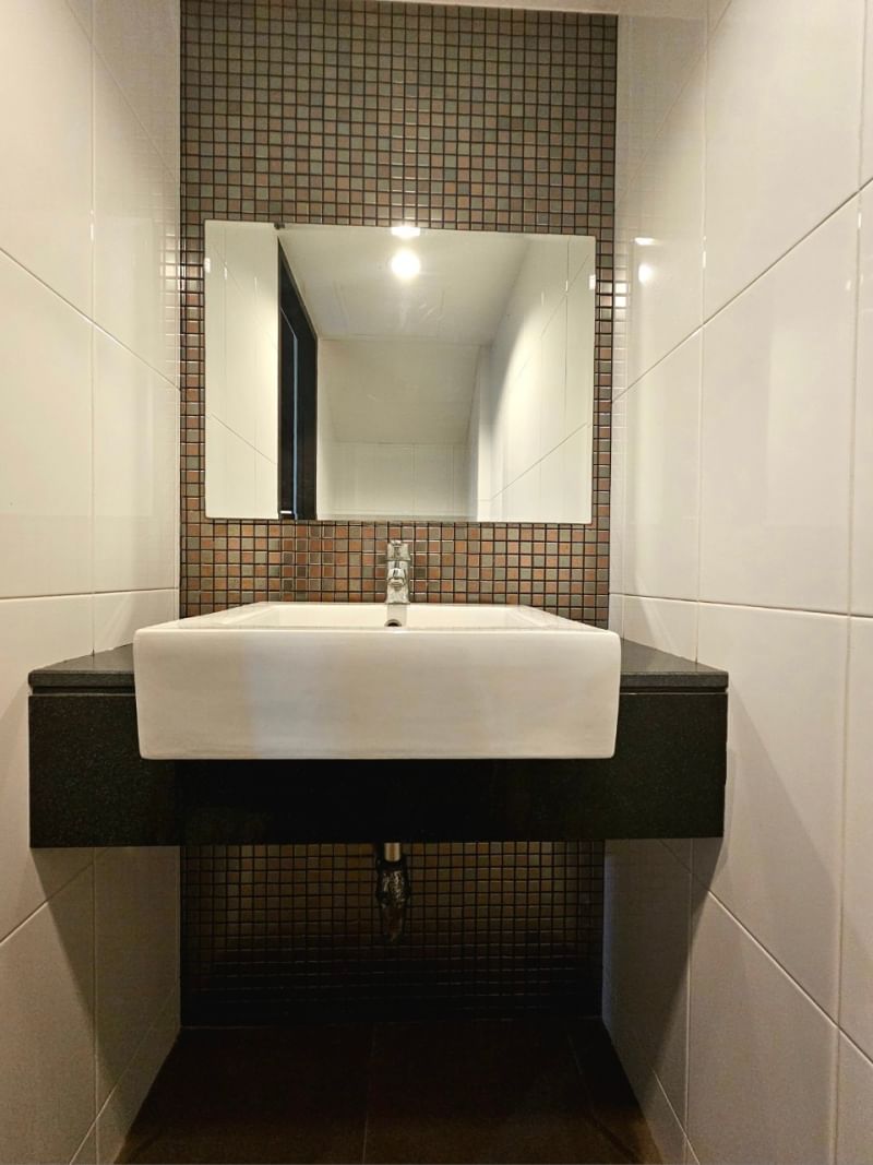 ให้เช่าทาวน์โฮม 3 ชั้น หมู่บ้านภัทรา วิลล่า 8 สตรีวิทยา 2 ซอย10 และ โชคชัย 4 ซอย78 ใกล้ โรงเรียนสตรีวิทยา 2,