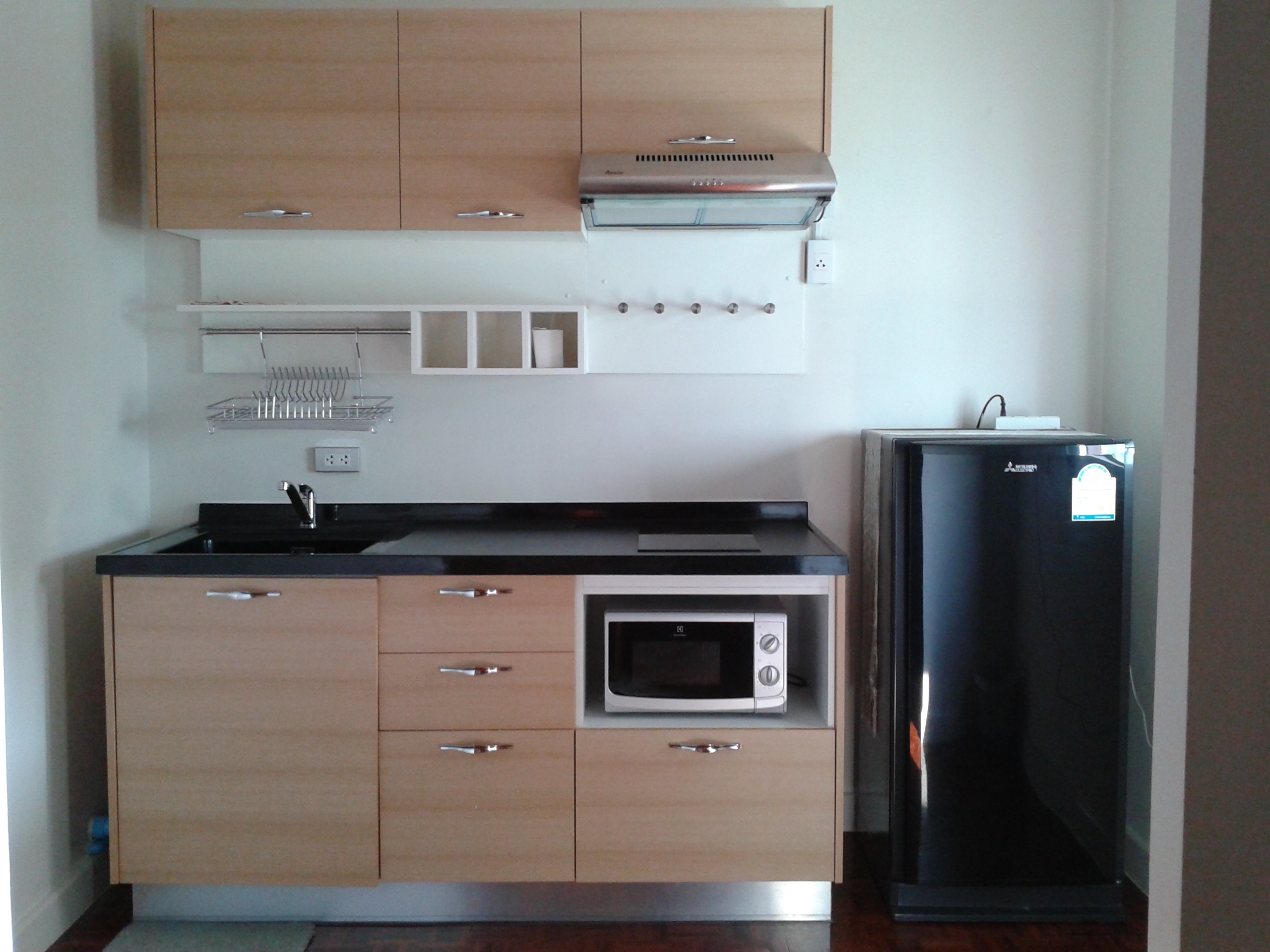 ให้เช่า คอนโด Lake View พื้นที่ 118 ตรม. 3ห้องนอน 3ห้องน้ำ วิวทะเลสาบ เมืองทองธานี ชั้น 28, 1 ห้องนั่งเล่น 1 ห้องครัว 2ระเบียง