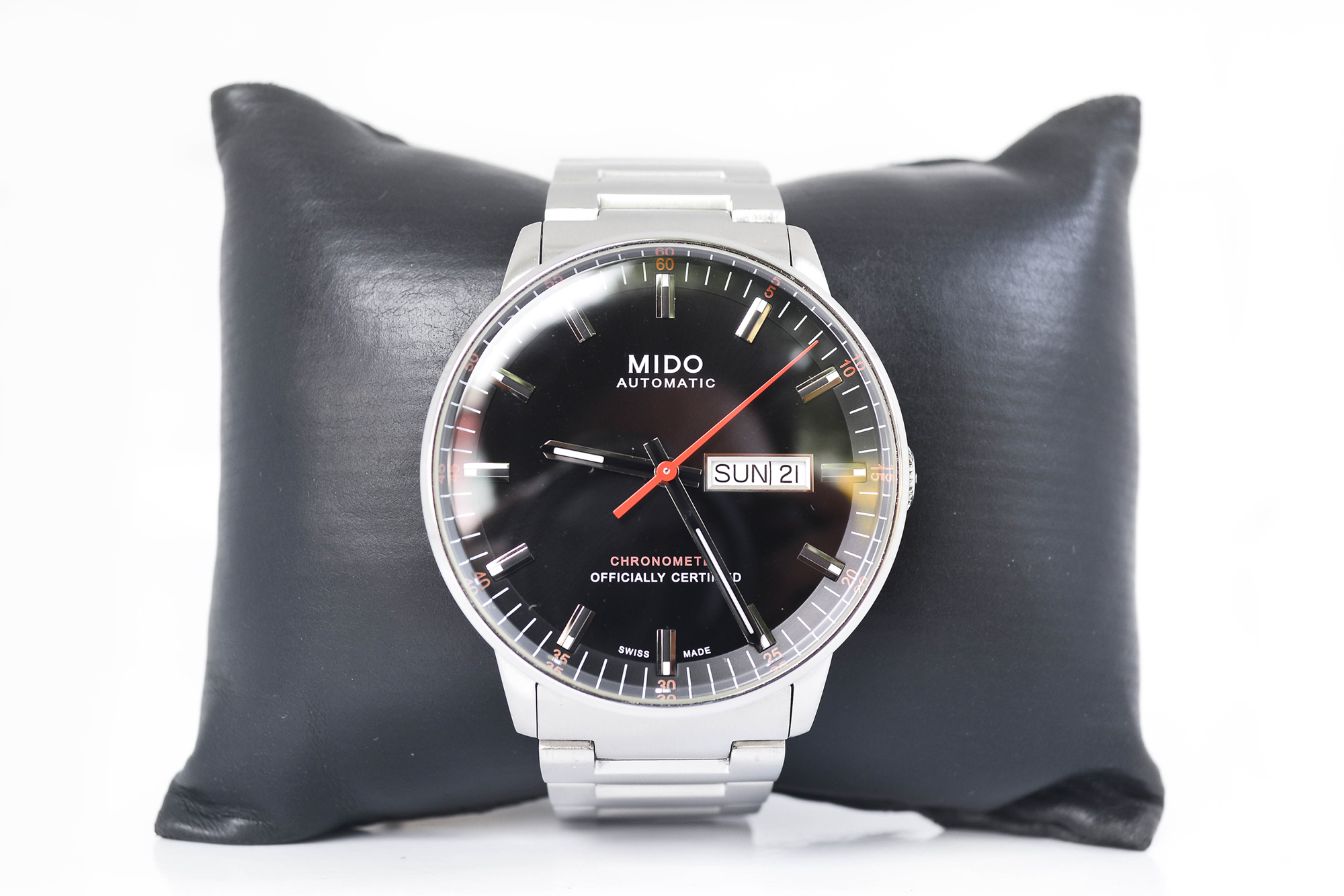 Mido Commander II Chronometer Automatic