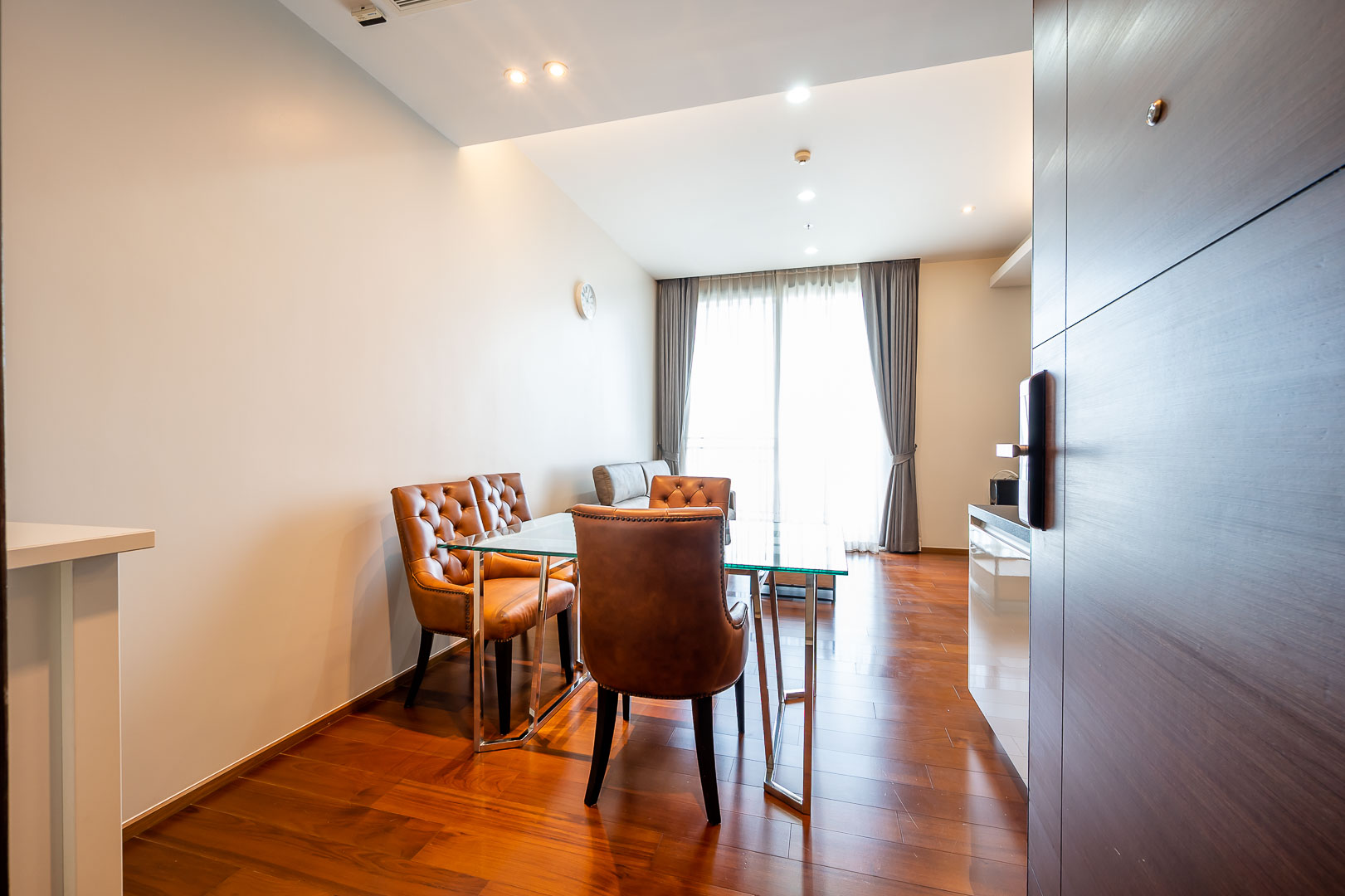 ให้เช่าคอนโด Quattro by Sansiri (ควอทโทร บาย แสนสิริ) มีทั้ง 1-3 ห้องนอน ห้องใหม่ยังไม่เคยพัก แต่งครบพร้อมเข้าอยู่