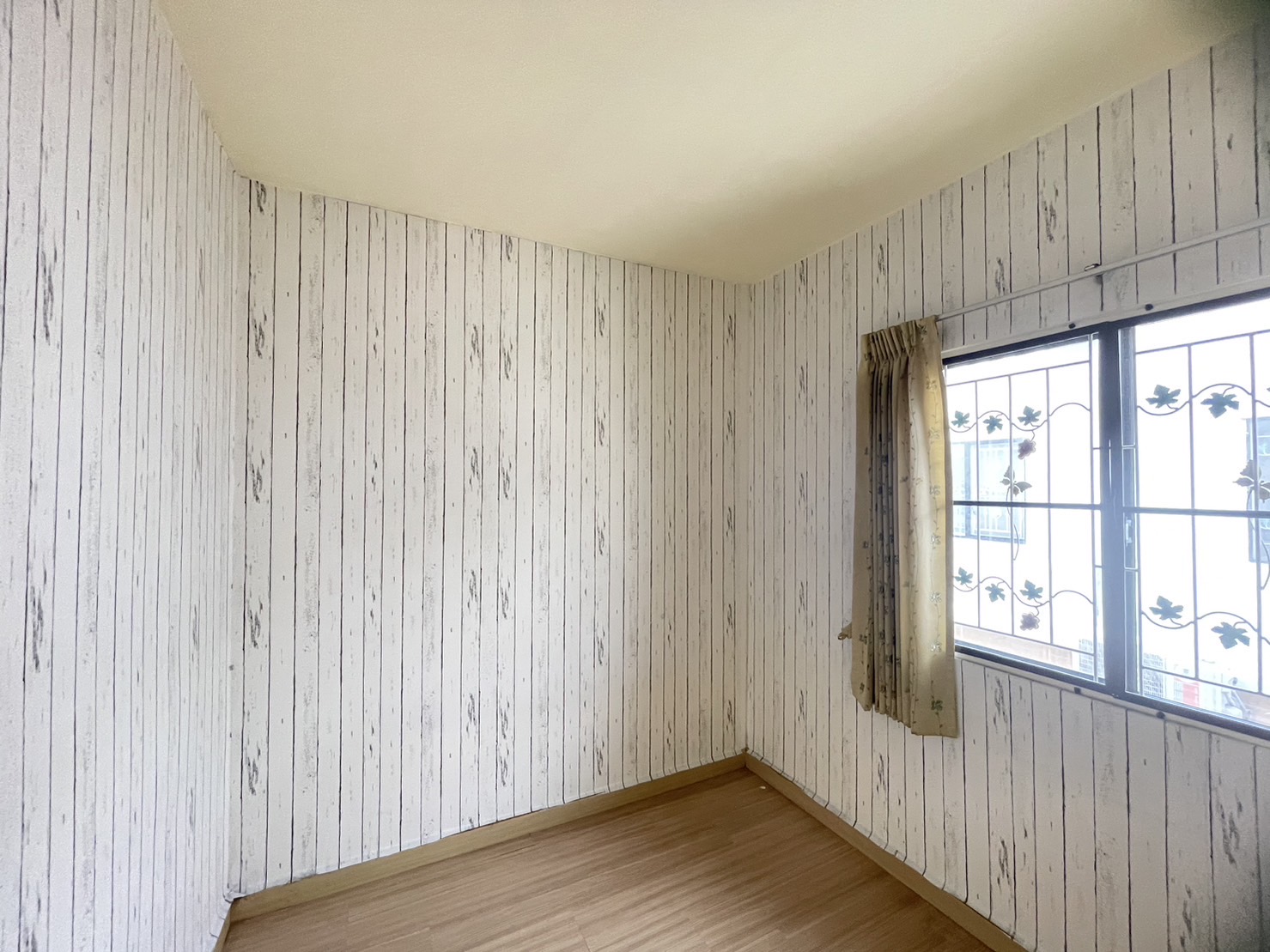 ขายทาวน์โฮม 2 ชั้น 3 ห้องนอน 2 ห้องน้ำ หมู่บ้าน พฤกษา 52/2 คลองหนึ่ง คลองหลวง, ปทุมธานี (ขายพร้อมคนเช่า ) ขายราคา 1.95 ล้าน