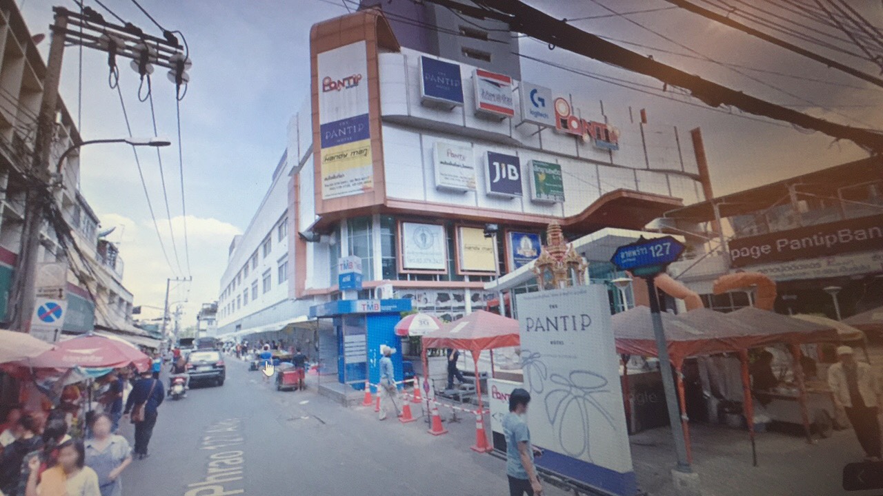 ขายอาคารจอดรถพร้อมที่ดิน บางกะปิซอยลาดพร้าว127/นวมินทร์ 1,ปากซอยทางเข้า เข้าไป 200 เมตร เป็นอาคารจอดรถเจ็ดชั้น