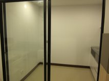 คอนโด Supalai Premier Asoke (ถนน เพชรบุรี)ให้เช่า ราคา 22,000 / ต่อเดือน ใหม่เอี่ยมพร้อมเข้าอยู่ ห้องสตูดิโอ และมีห้องครัวแยก ขนาด 39 ตร.ม.