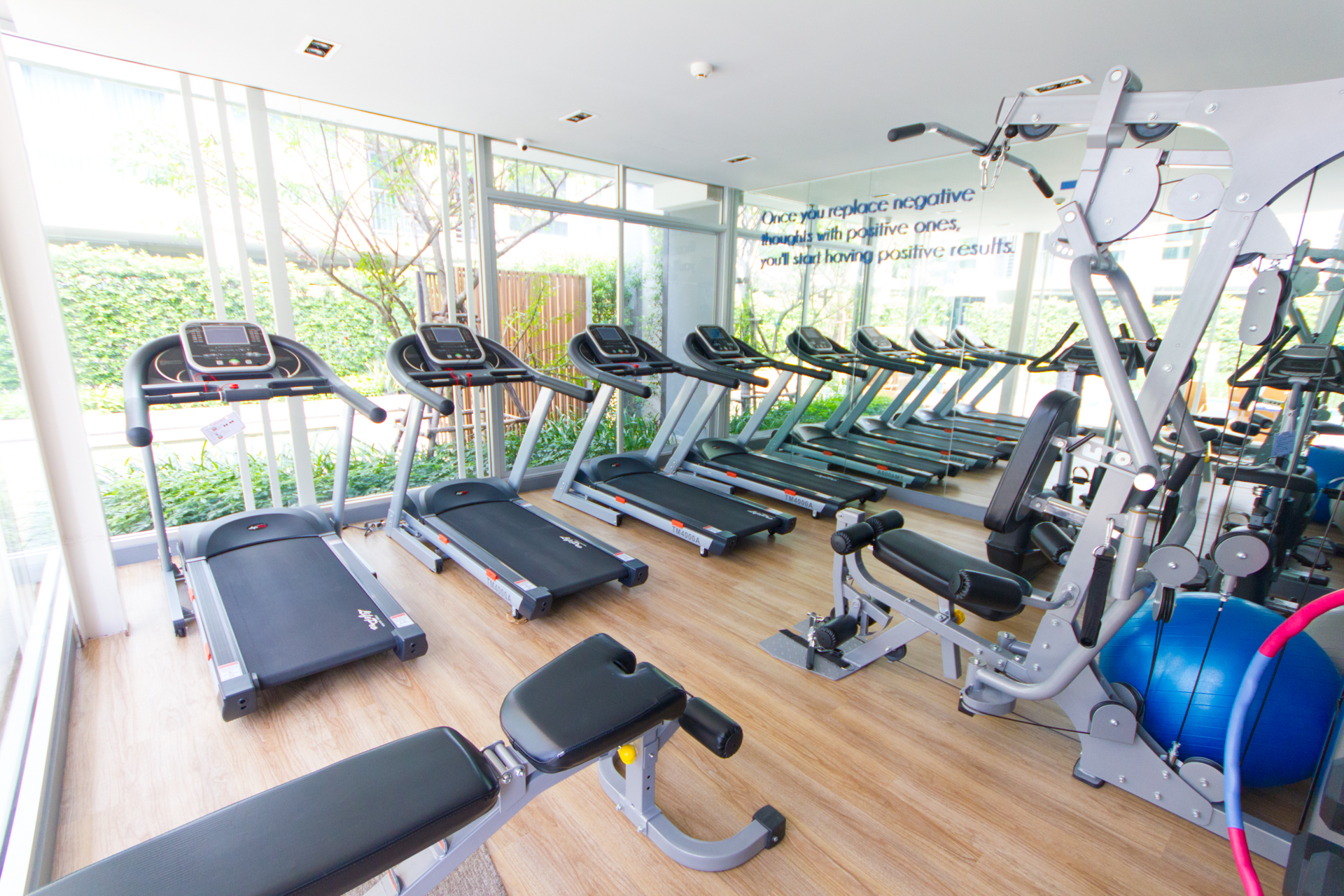 ขายคอนโดThe Kith Plus Sukhumvit 113 (เดอะ คิทท์ พลัส สุขุมวิท 113) 2 ยูนิต ตกแต่งครบพร้อมเข้าอยู่ ยูนิตที่1 แบบ 1 ห้องนอน 1 ห้องน้ำ ตึก A ชั้น 3