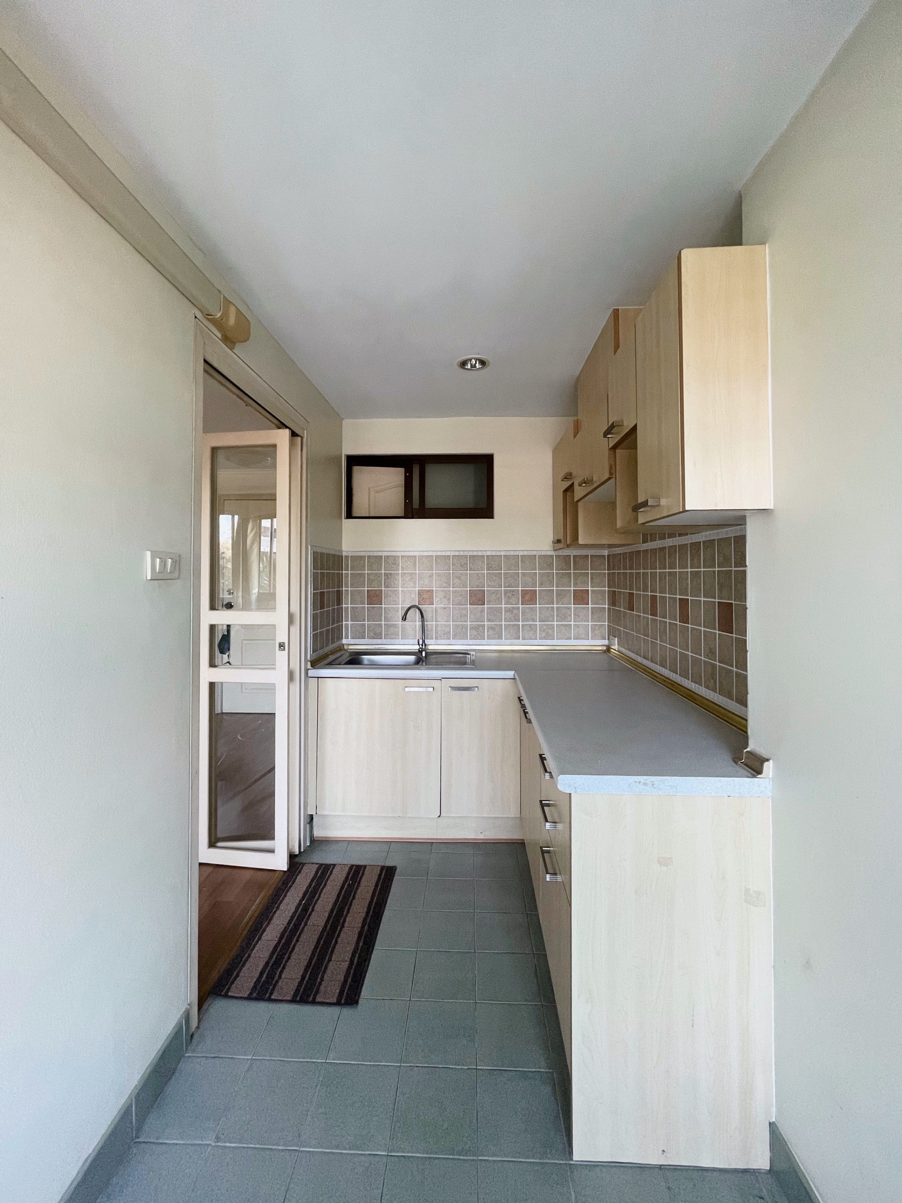 ขายคอนโด ลุมพินี เจริญกรุง-พระราม 3 Charoen Krung (ลุมพินี เพลส พระราม 3 - เจริญกรุง) ห้องเปล่า 2 ห้องนอน 2 ห้องน้ำ