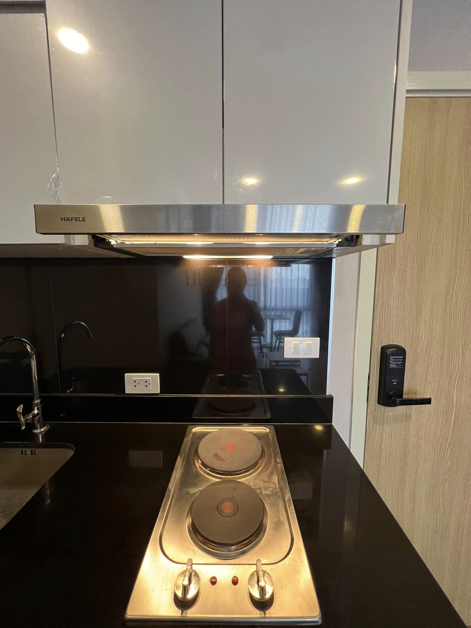 ให้เช่าคอนโด เฟ-ลิค รัชดา 36 (Felic Ratchada 36) ขนาด 30 ตรม. 1 ห้องนอน 1 ห้องรับแขก 1 ห้องน้ำ ชั้น 7 ห้องริม