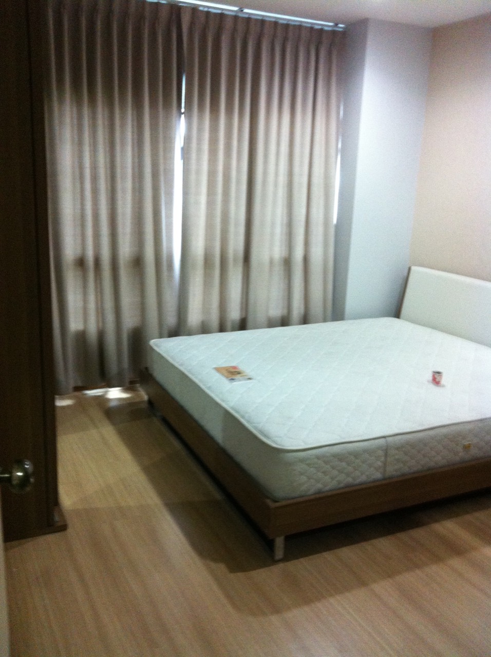 ให้เช่า / ขาย คอนโด PG 1 RAMA 9 Condominium แบบห้อง 2 ห้องนอน 2 ห้องน้ำ ห้องมุม พื้นที่ 58 ตร.ม ชั้น 9 เฟอร์นิเจอร์ครบ ทีวี ตู้เย็น เครื่องซักผ้า