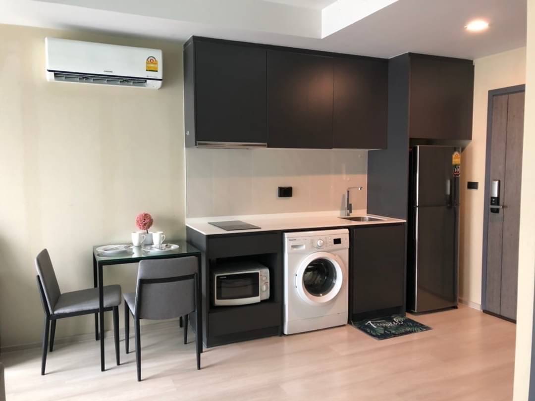 ให้เช่าคอนโด Venio Sukhumvit 10 (เวนิโอ สุขุมวิท 10) 1-Bed ระเบียงทิศเหนือ วิวเมือง