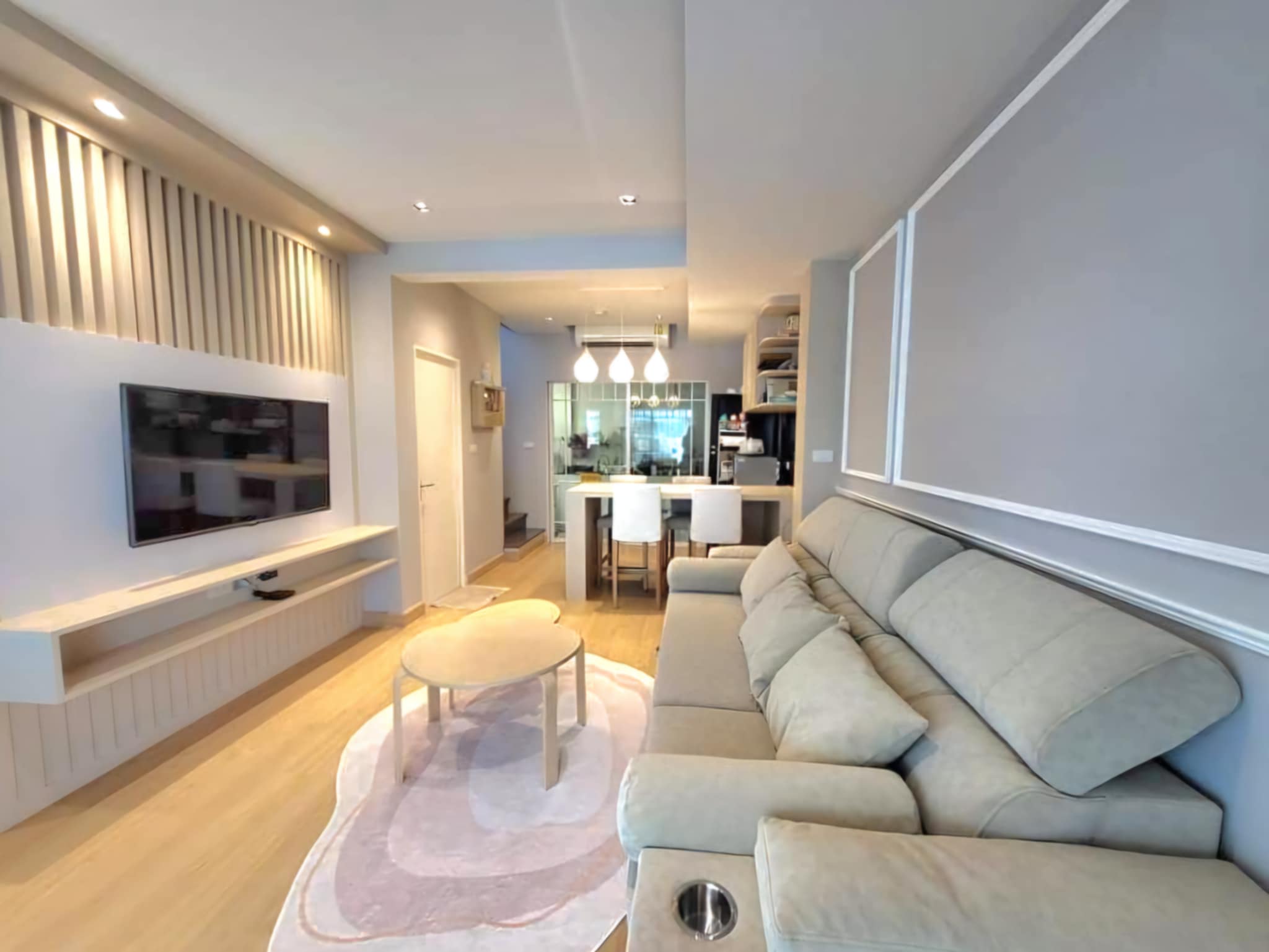 ðĄ āđāļŦāđāđāļāđāļēāļāļēāļ§āļāđāđāļŪāļĄāđāļāđāļāļāļĢāļ āļāļĢāđāļāļĄāļāļĒāļđāđ āđāļāļĢāļāļāļēāļĢ Indy 2 āļāļēāļāļāļē āļāļĄ.7 (Indy 2 Bangna KM.7)