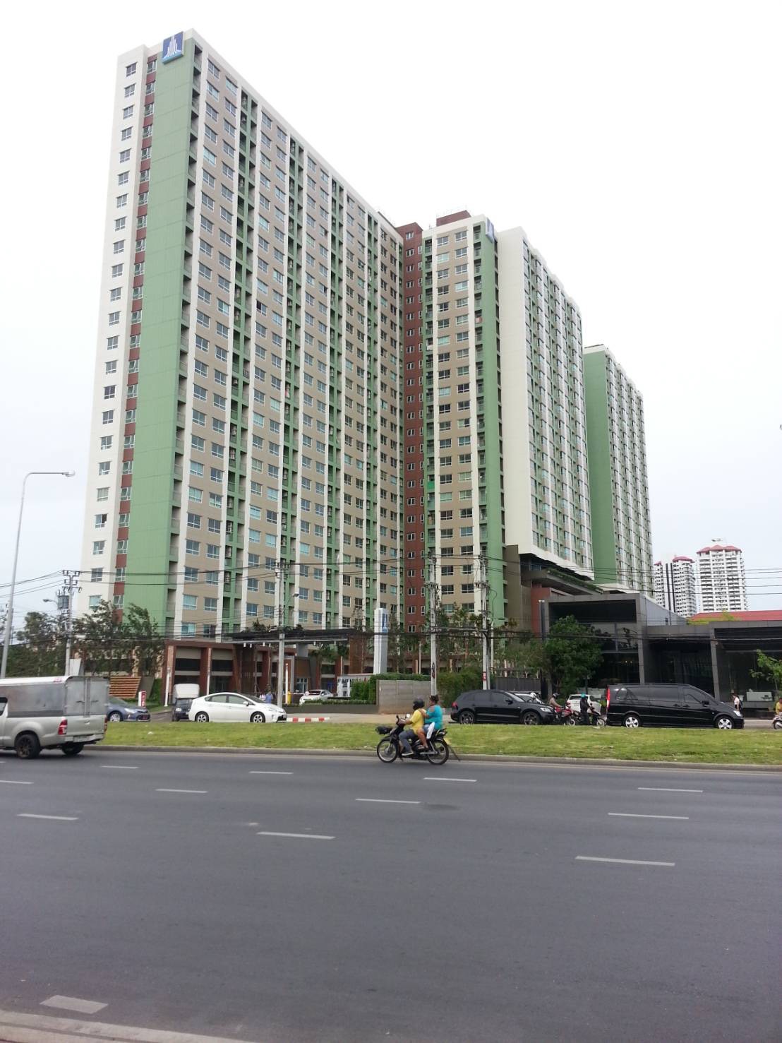 ðĒ āđāļŦāđāđāļāđāļē-āļāļēāļĒ āļāļāļāđāļāļĨāļļāļĄāļāļīāļāļĩāđāļāļĨāļŠ āļĻāļĢāļĩāļāļāļĢāļīāļāļāļĢāđ (Lumpini Place Srinakarin) āđāļāļĨāđ Airport Link āļŦāļąāļ§āļŦāļĄāļēāļ