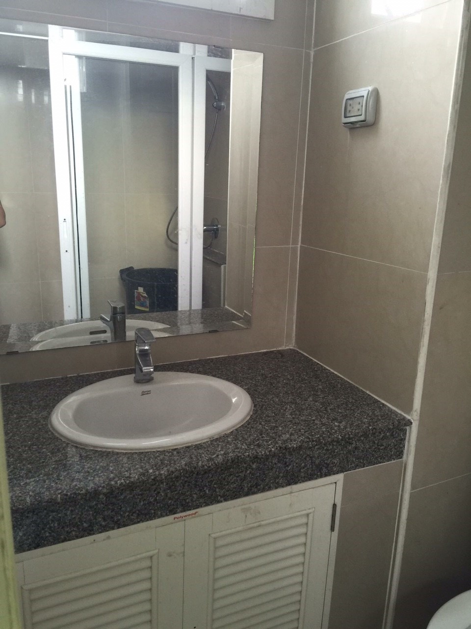 คอนโด แฮปปี้ ลิฟวิ่ง รัชดา 18 Happy Living Ratchada 18 ให้เช่า 2 ห้องนอน 2 ห้องน้ำ 1 ห้องรับแขก 1ห้องครัว เนื้อที่ 67ตรม.