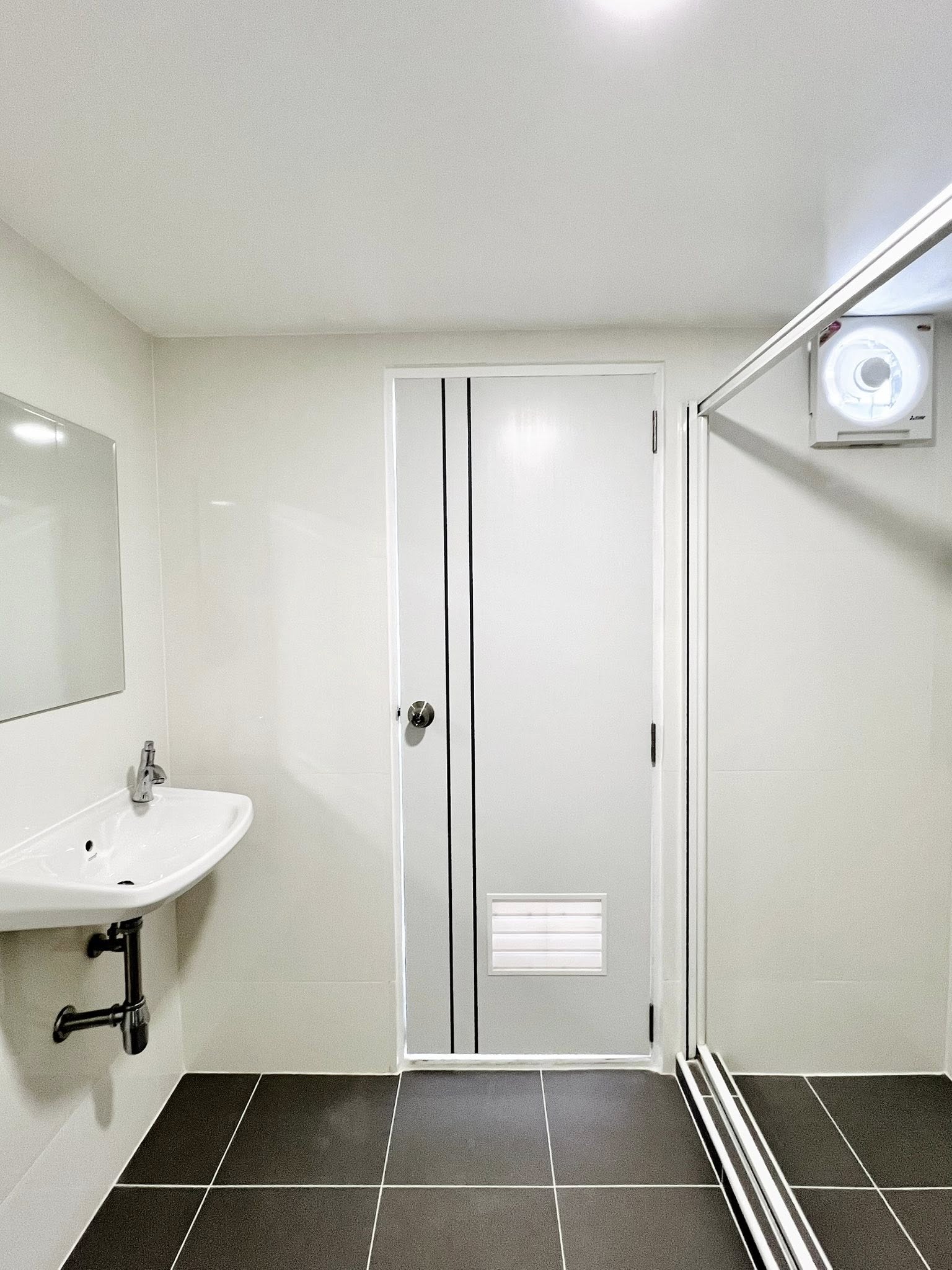 ขายคอนโด อ่อนนุช เพลส / For Sale Onnut Place Condo (English below)