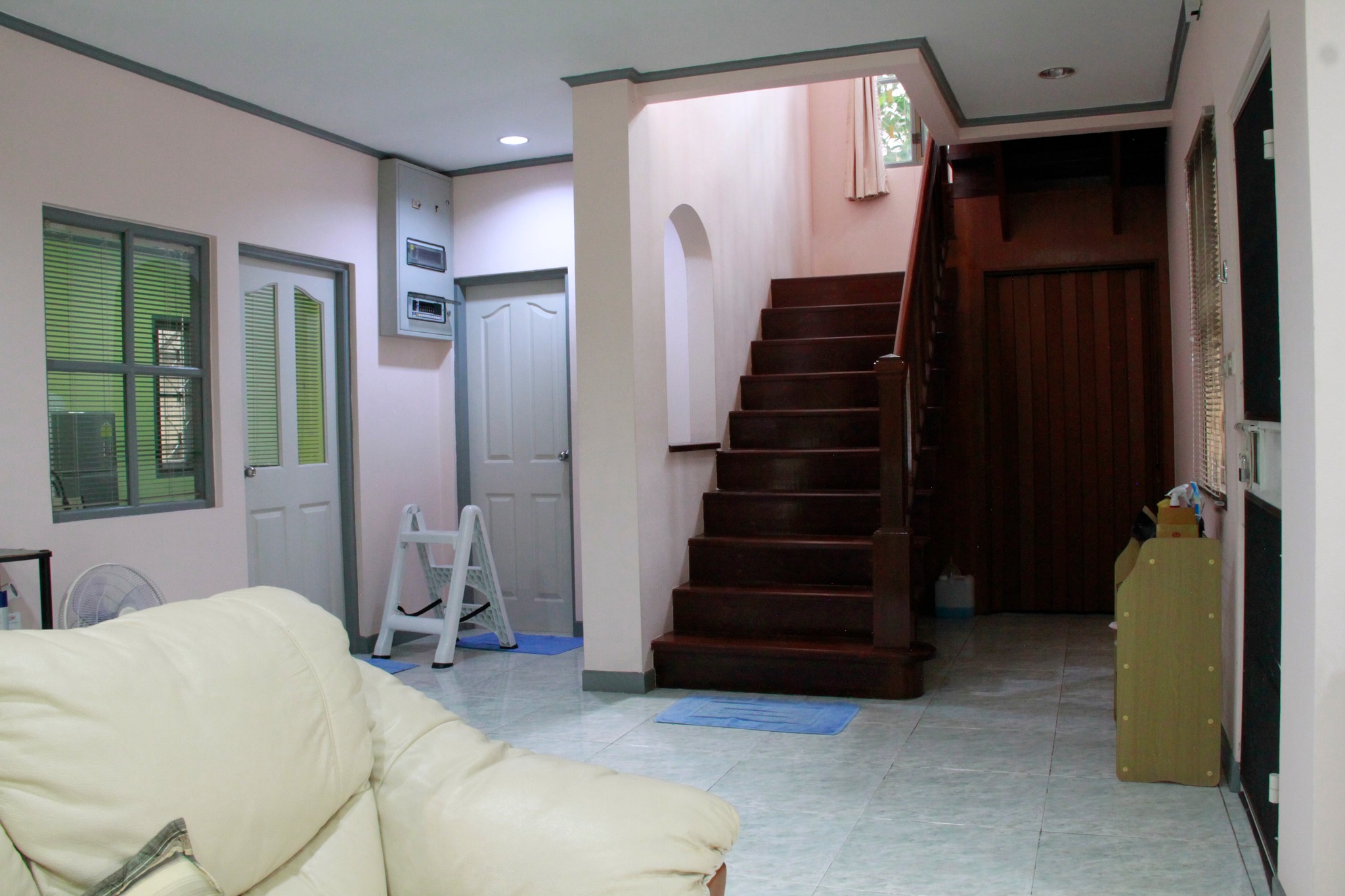 ให้เช่าบ้านเดี่ยว 2 ชั้น โครงการมัณฑนา พระยาสุเรนทร์ 26 (Manthana Phraya Suren 26) 📍 ใกล้ MRT บางชัน | รามอินทรา 109 | พระยาสุเรนทร์ 26