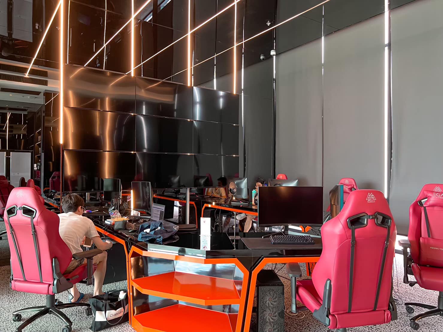 ให้เช่าคอนโด Altitude Unicorn Sathorn-Tha Phra : อัลติจูด ยูนิคอร์น สาทร-ท่าพระ ห้องมุม ห้องใหม่วิวสวย 14,500 บาท/เดือน