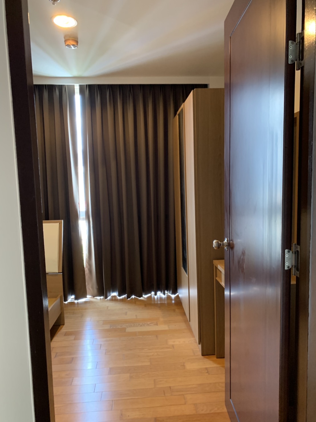 ขาย/ เช่า คอนโด Abstracts Phahonyothin Park (แอ็บสแตร็กส์ พหลโยธิน พาร์ค) 1.) ห้อง 592 ชั้น 20 ขนาด 57.77 ตรม 2 ห้องนอน