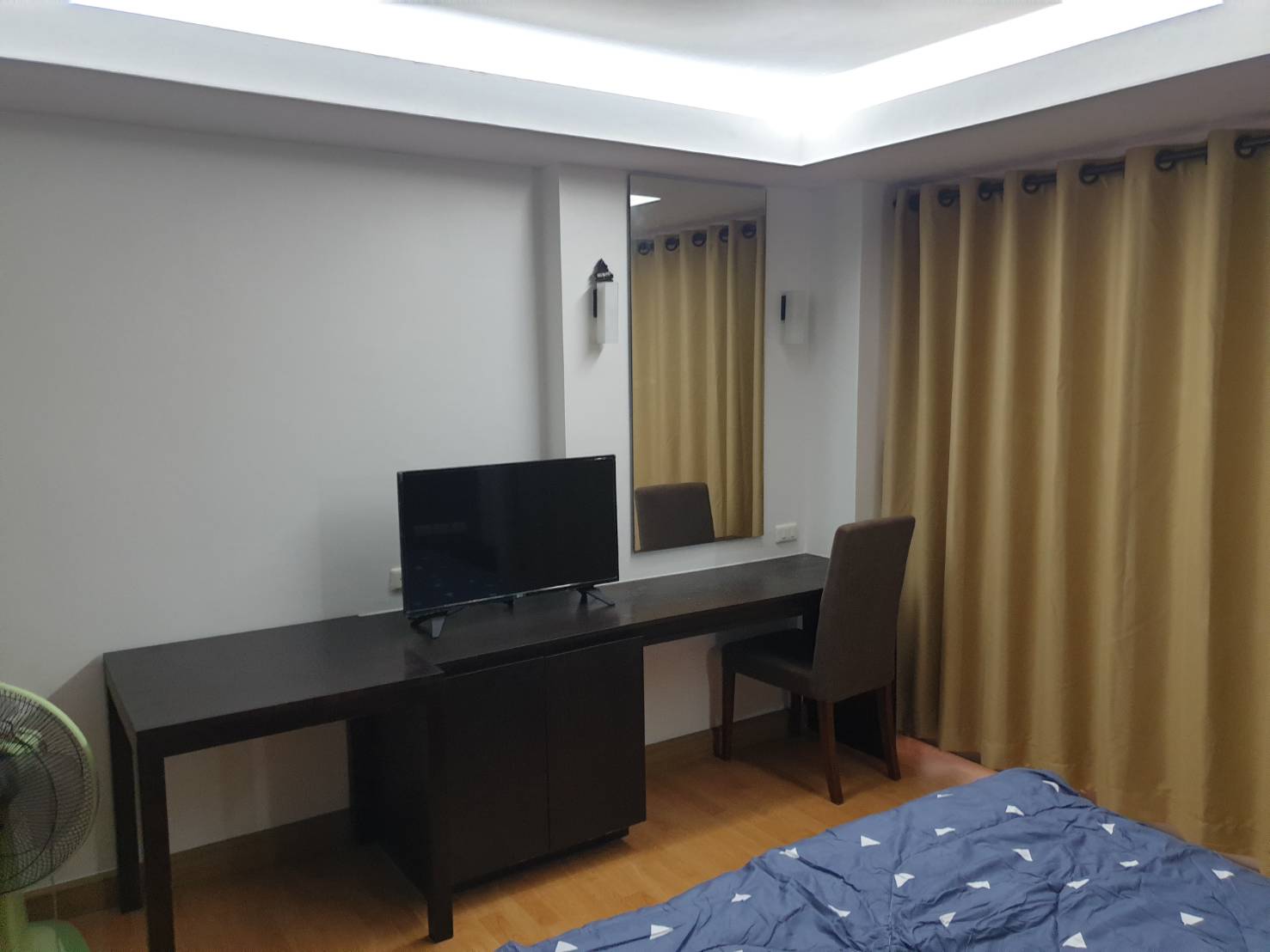 ให้เช่าคอนโด แฟมมิลี่ พาร์ค คอนโดมิเนียม Family Park Condominium (FP Condominium) ห้องสตูดิโอ 1 ห้องน้ำ (มีระเบียง) เลี้ยงสัตว์ได้ ราคา 7500 บาทต่อเดือน