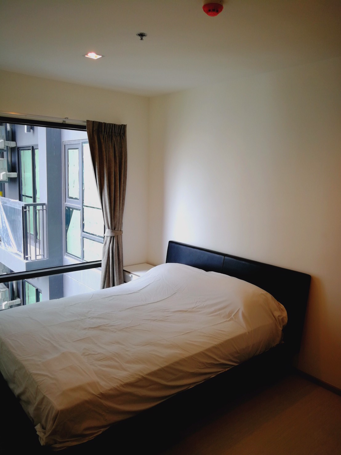 รหัสทรัพย์ 19535 ให้เช่าคอนโด Rhythm Sukhumvit 36-38 (ริทึ่ม สุขุมวิท 36-38) 1 ห้องนอน 1 ห้องน้ำ ชั้น 10 ขนาด 33 ตรม