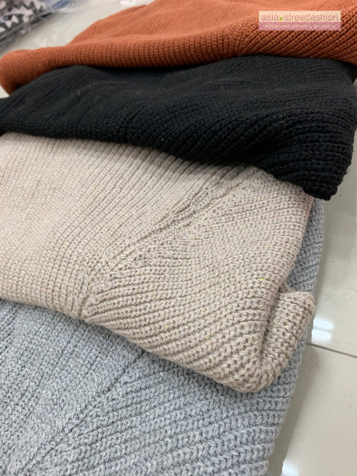 เสื้อคลุมกันหนาว ไหมพรมถัก ตัวสั้นมีฮู๊ด มีให้เลือกหลายสี พร้อมส่ง สีดำ