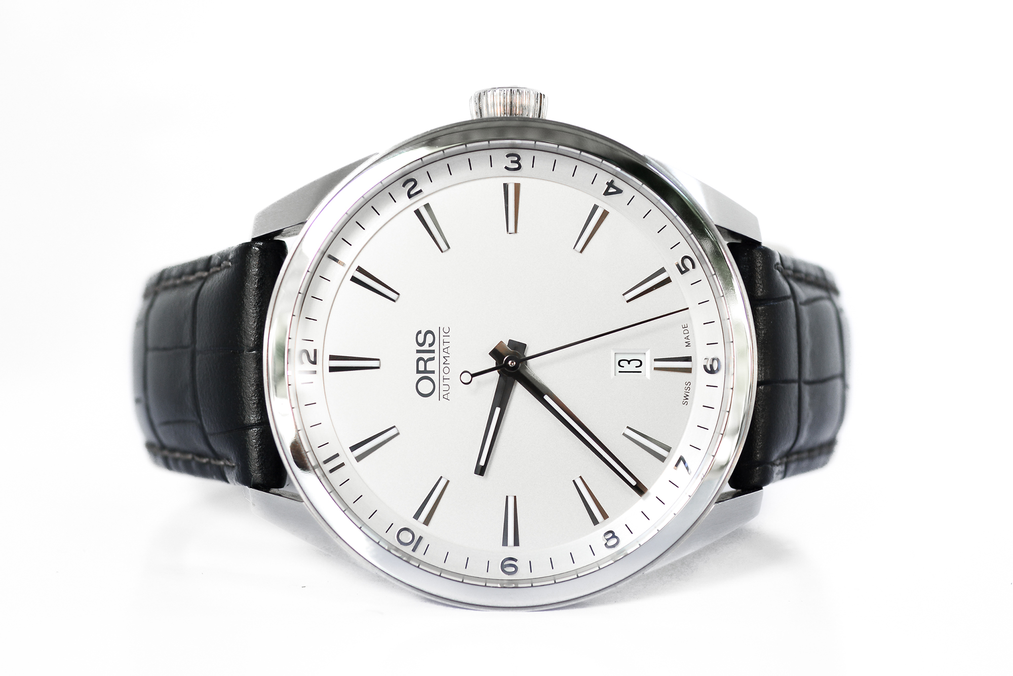 Oris Artix Date Silver Automatic หน้าขาว สายหนัง (Sold)