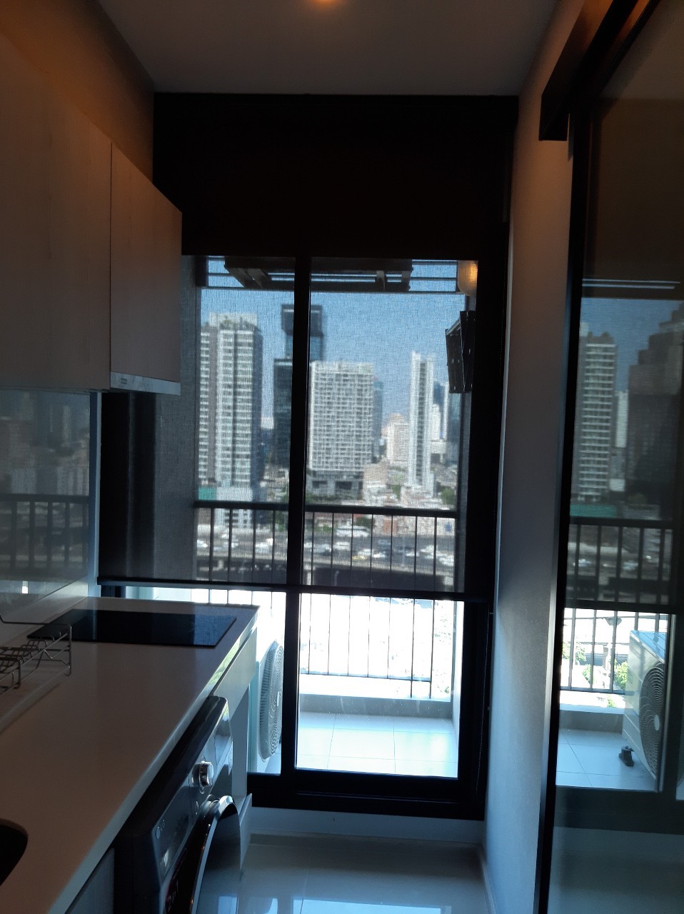 ให้เช่าคอนโด Life Asoke (ไลฟ์ อโศก) 1 ห้องนอน 1 ห้องน้ำ ขนาด 30 ตรม ชั้น 19 วิว พระรามเก้า ทิศเหนือ