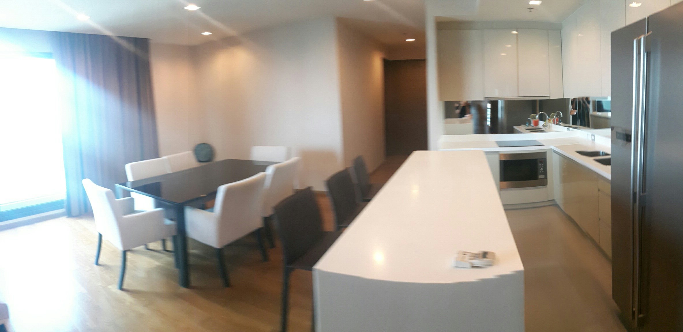 รหัสทรัพย์ 29713 ให้เช่าคอนโด ดิ แอดเดรส สาทร THE ADDRESS SATHORN ห้อง 3 ห้องนอน 3 ห้องน้ำ ชั้น39 พื้นที่ 133 ตรม.วิวตึกมหานคร ราคาเช่า 150,000 บาทต่อเดือน