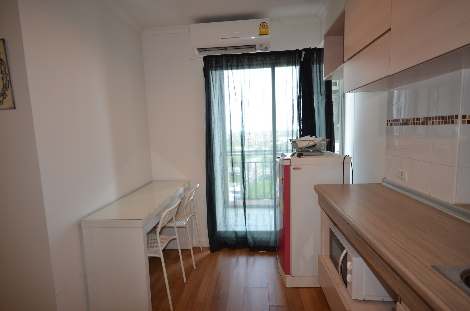 ให้เช่าคอนโด Lumpini Place Rama 4 - Kluaynamthai (ลุมพินี เพลส พระราม 4-กล้วยน้ำไท)1 ห้องนอน 1 ห้องน้ำ ขนาด 28 ตรม ชั้น 19