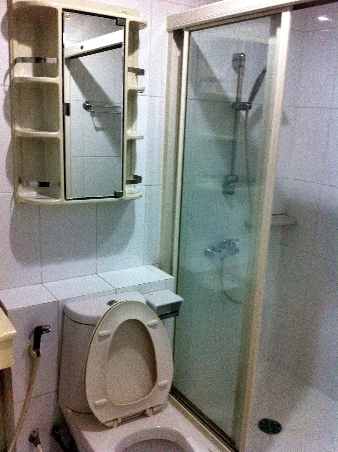 รหัสทรัพย์ 92445 ให้เช่าคอนโดกลางกรุงรีสอร์ท Klangkrung Resort รัชดาซอย 7 ห้อง 1 ห้องนอน 1 ห้องน้ำ 1 ห้องครัว พร้อม 1 ห้องนั่งเล่น