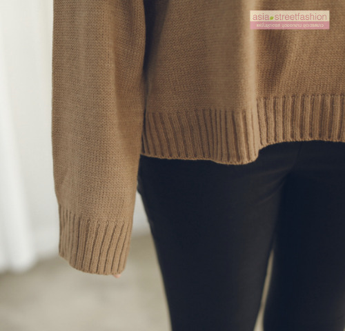 Sweater เสื้อสเวทเตอร์แขนยาว สีน้ำตาล ทรงสวย จะใส่เดี่ยวไหรือใส่โค้ทคลุมก็เริ่ด