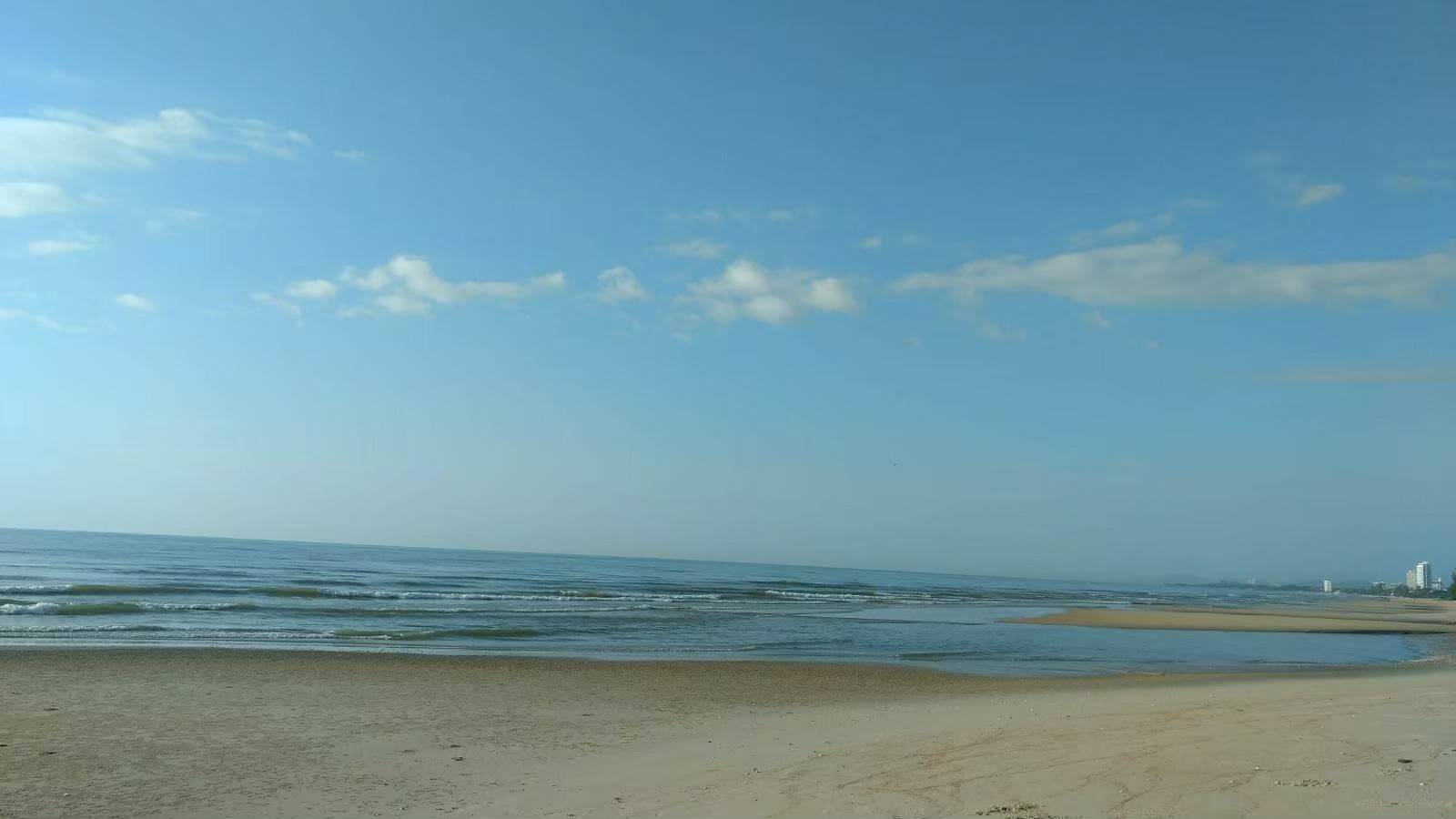 ขายคอนโดตากอากาศ blu CHA AM - HUA HIN (บลู ชะอำ-หัวหิน) โครงการบ้านทิวทะเล 1 ห้องนอน 1 ห้องน้ำ