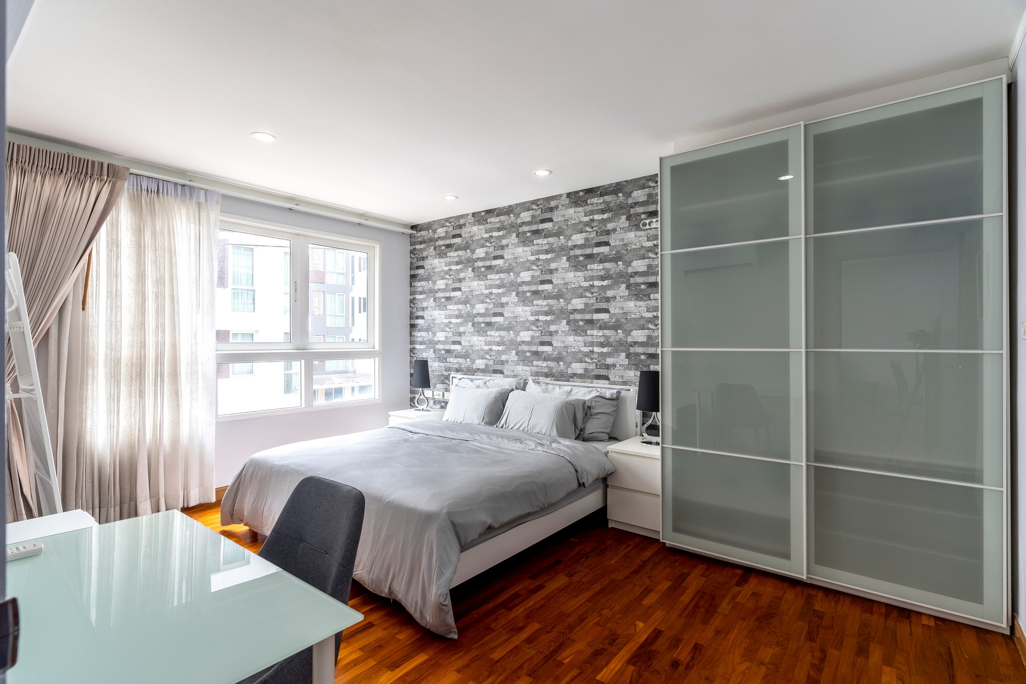 ให้เช่าคอนโด Baan Siri Sukhumvit 13 (บ้าน สิริ สุขุมวิท 13) 1 ห้องนอน 1 ห้องน้ำ ขนาด 57 ตรม