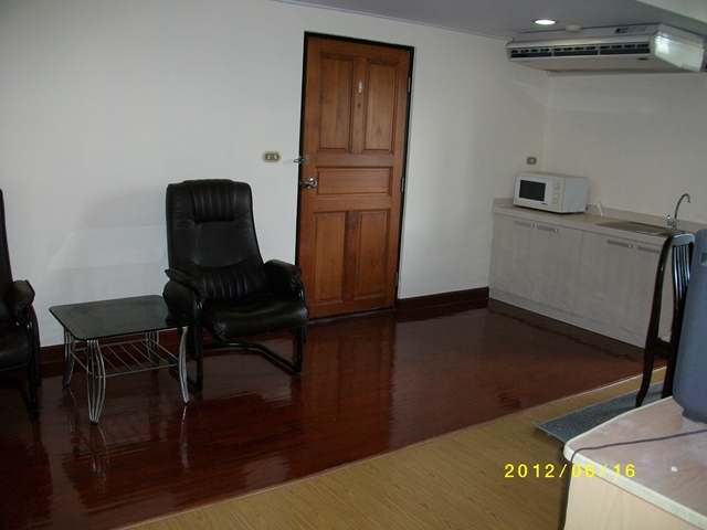 ให้เช่า คอนโด พญาไท เพลส (PhayaThai Place) ห้องนอน (1BR) ห้องหัวมุม ราคา 18000 / เดือน ชั้น 16 พื้นที่ 50 ตร.ม