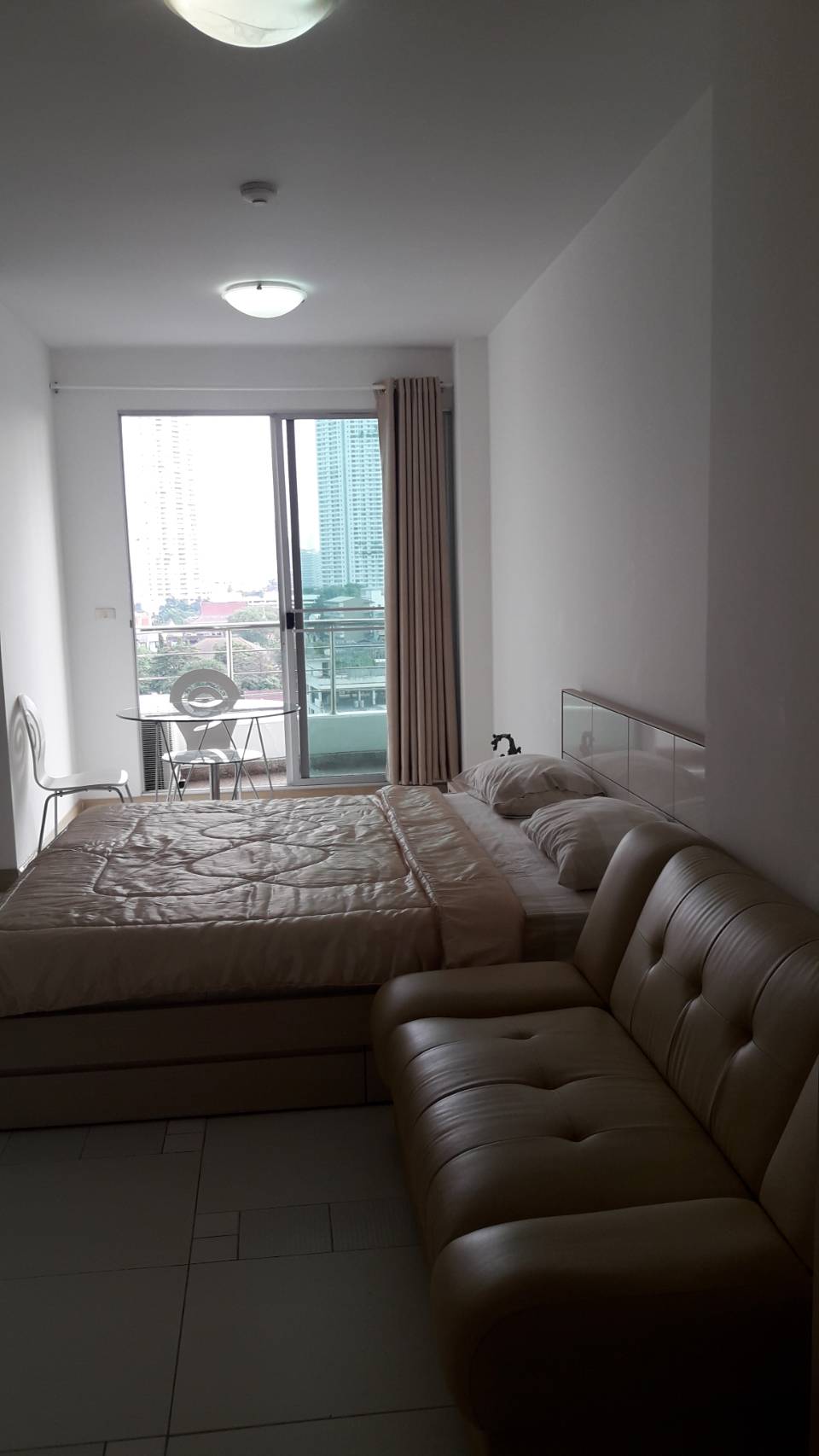 ให้เช่าคอนโด Supalai River Place (ศุภาลัย ริเวอร์เพลส) ห้องสตูดิโอ ขนาด 35 ตรม ชั้น 9 วิว แม่น้ำเจ้าพระยา