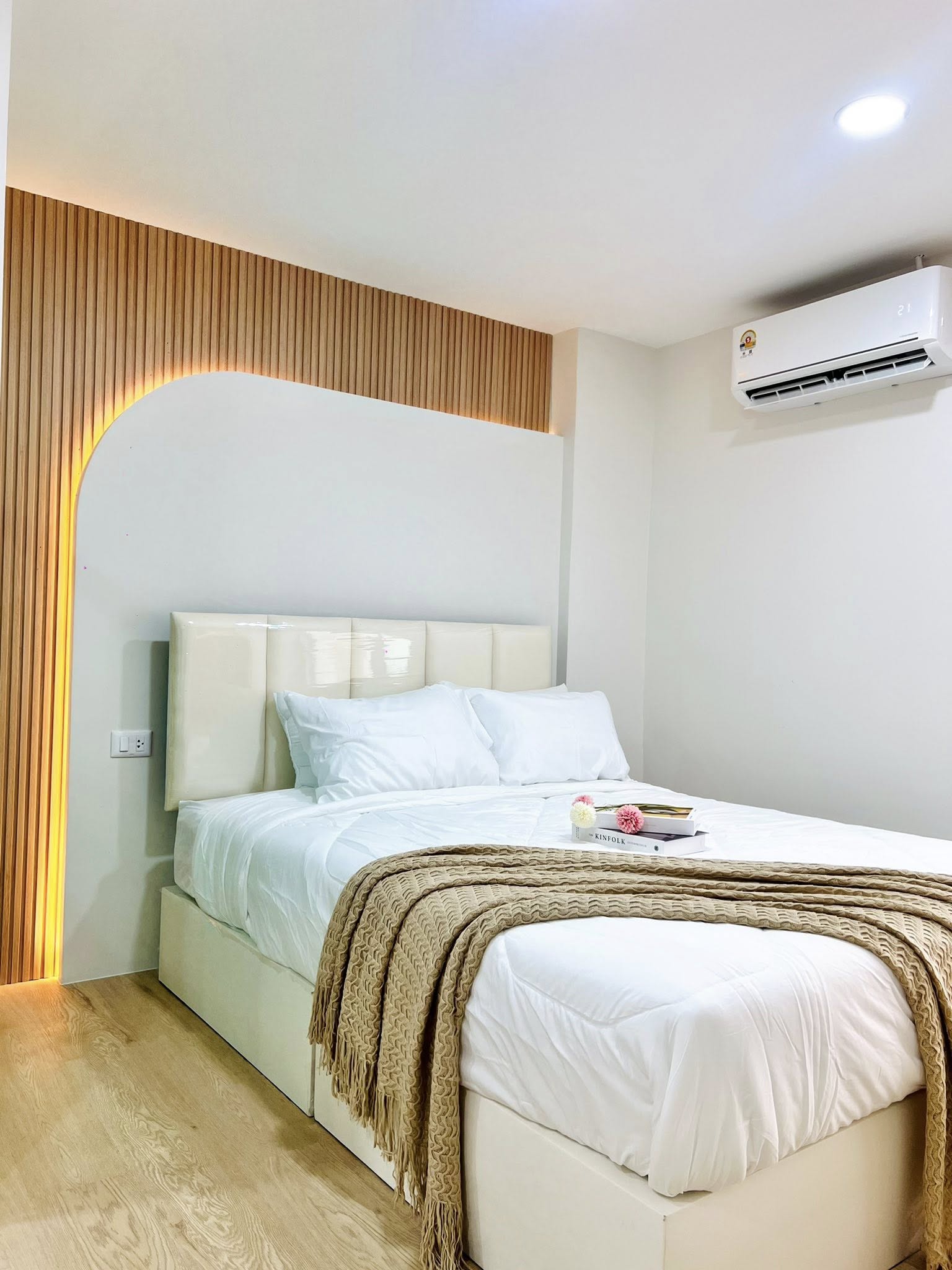 Pet-Friendly Condo! เลี้ยงสัตว์ได้ #ขายคอนโดต่ำกว่าล้าน รีโนเวทใหม่ เฟอร์ครบ พร้อมอยู่