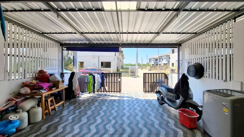 ขายทาวน์เฮ้าส์เงินเหลือ / ขายขาดทุน 400,000บาท โครงการ ลลิล ทาวน์ ไลโอ บลิสซ์ ลาดกระบัง-สุวรรณภูมิ