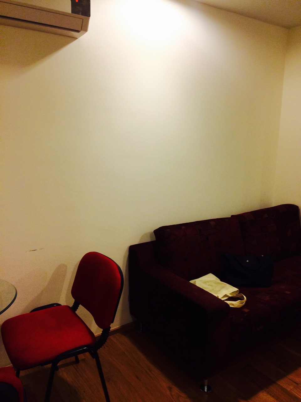 ให้เช่าคอนโด Abstracts Phahonyothin Park (แอ็บสแตร็กส์ พหลโยธิน พาร์ค ) 1 ห้องนอน เฟอร์นิเจอร์ครบ ค่าเช่า 17,000 /เดือน พื้นที่ 38 ตร.ม ชั้น 9 วิวสวน โครงการอยู่ พหลโยธิน (MRT พหลโยธิน)