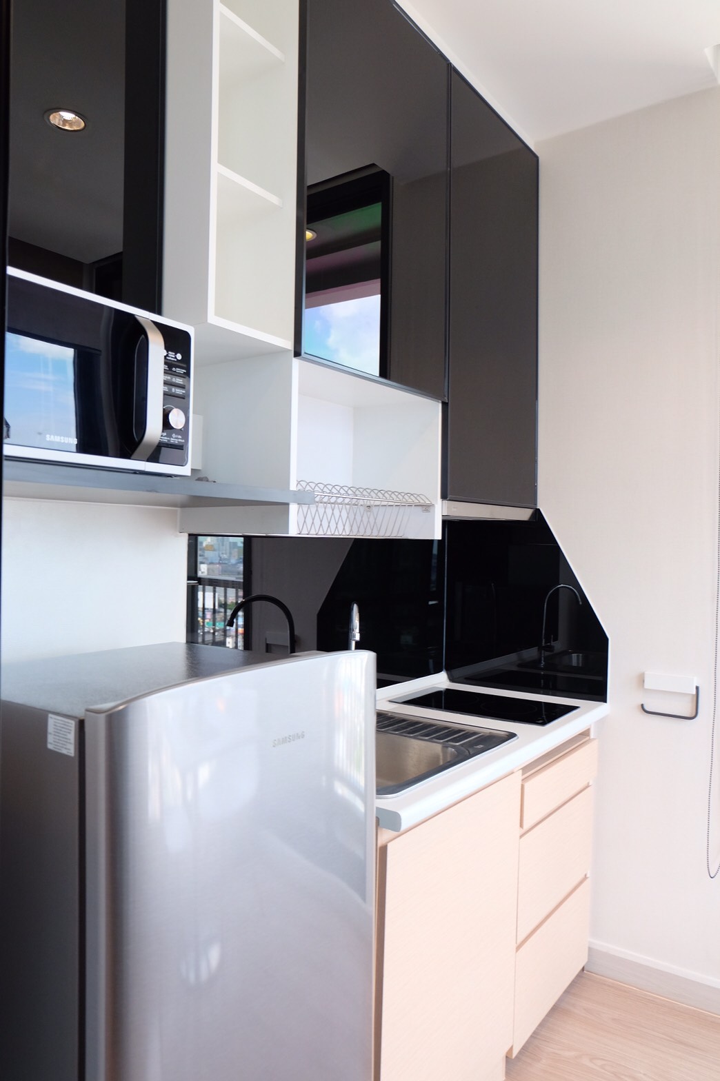 ให้เช่าคอนโดThe Capital Ratchaprarop-Vibha (เดอะ แคปิตอล ราชปรารภ-วิภา) 1 ห้องนอน 1 ห้องน้ำ